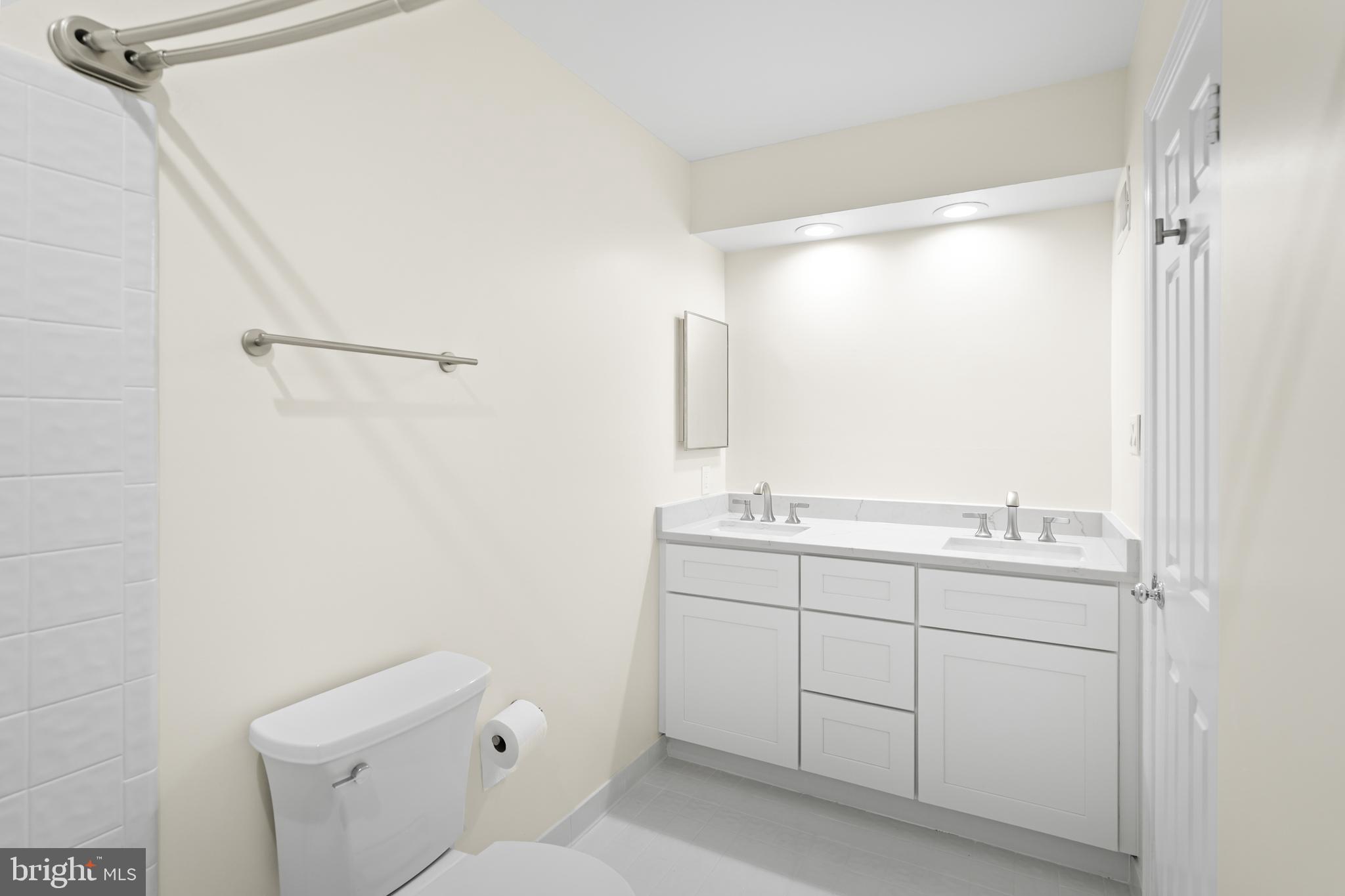 ASHTON HEIGHTS - Residential