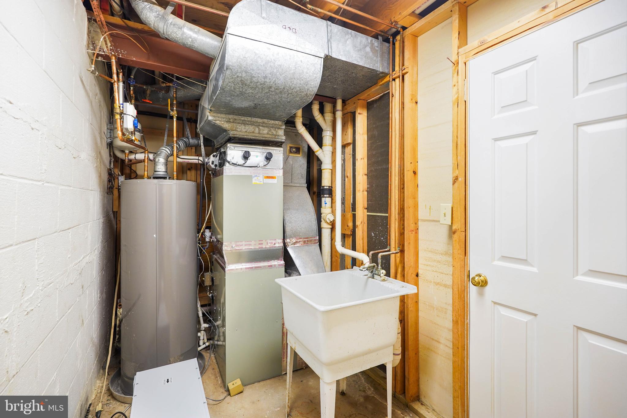 ASHTON HEIGHTS - Residential