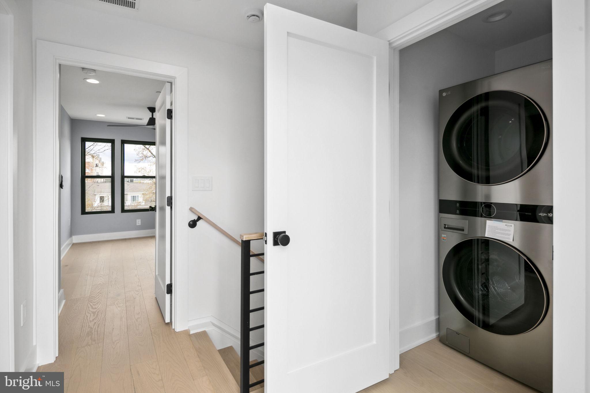 CLARENDON - Residential