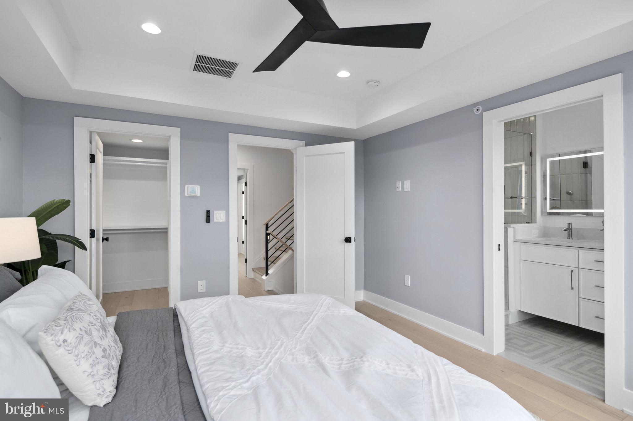 CLARENDON - Residential