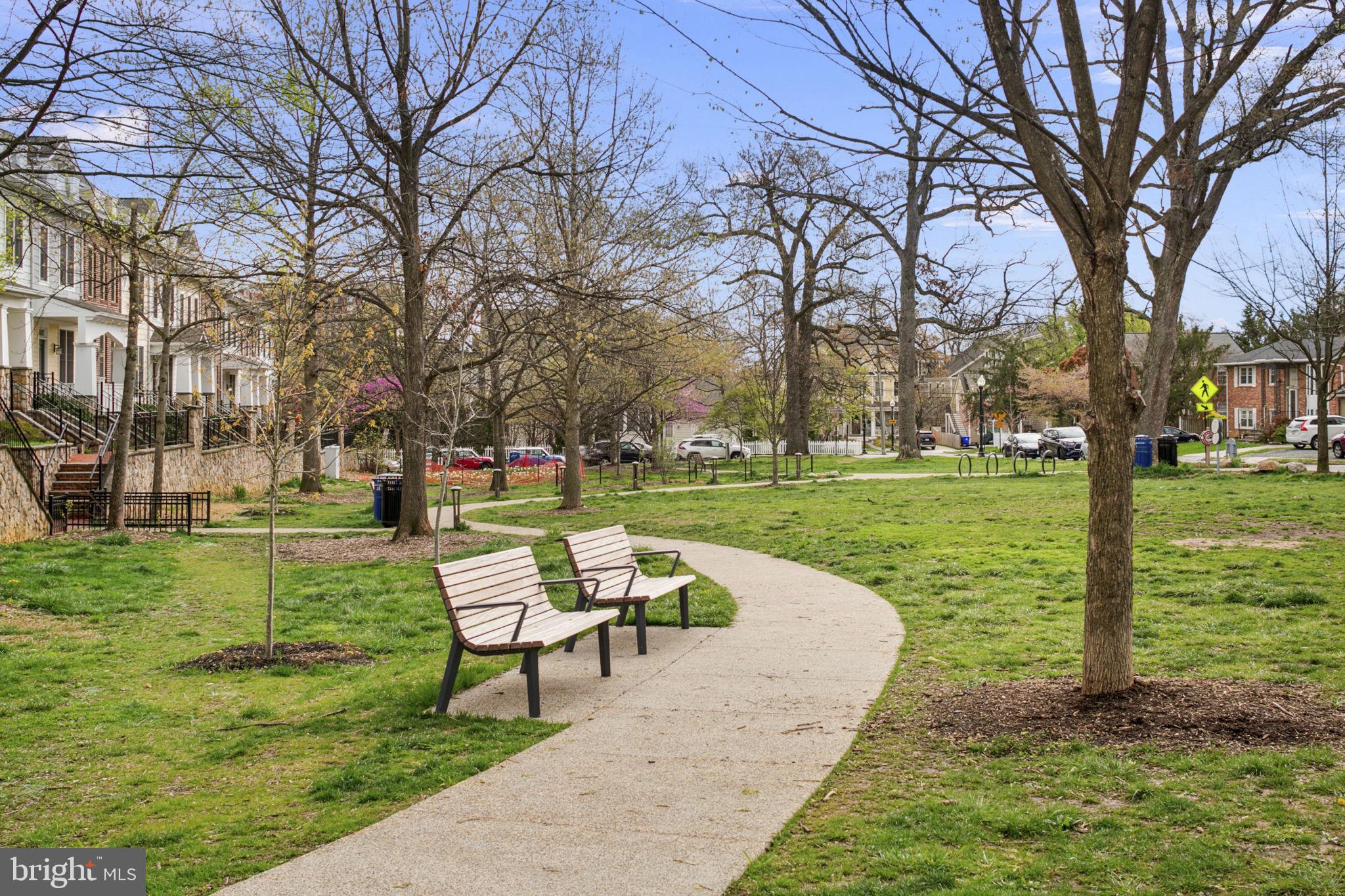 CLARENDON - Residential