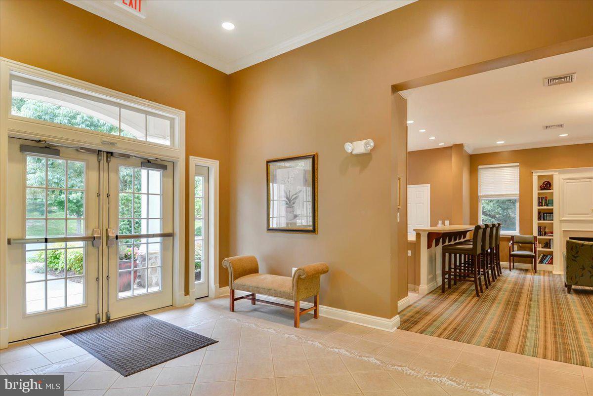 LAKELANDS RIDGE - Residential