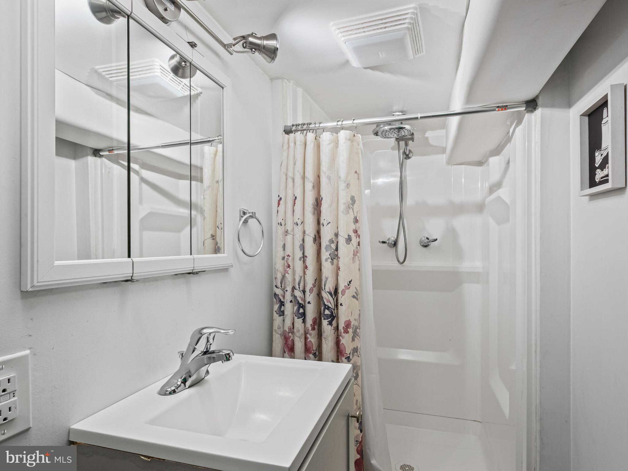 BELAIR-EDISON - Residential