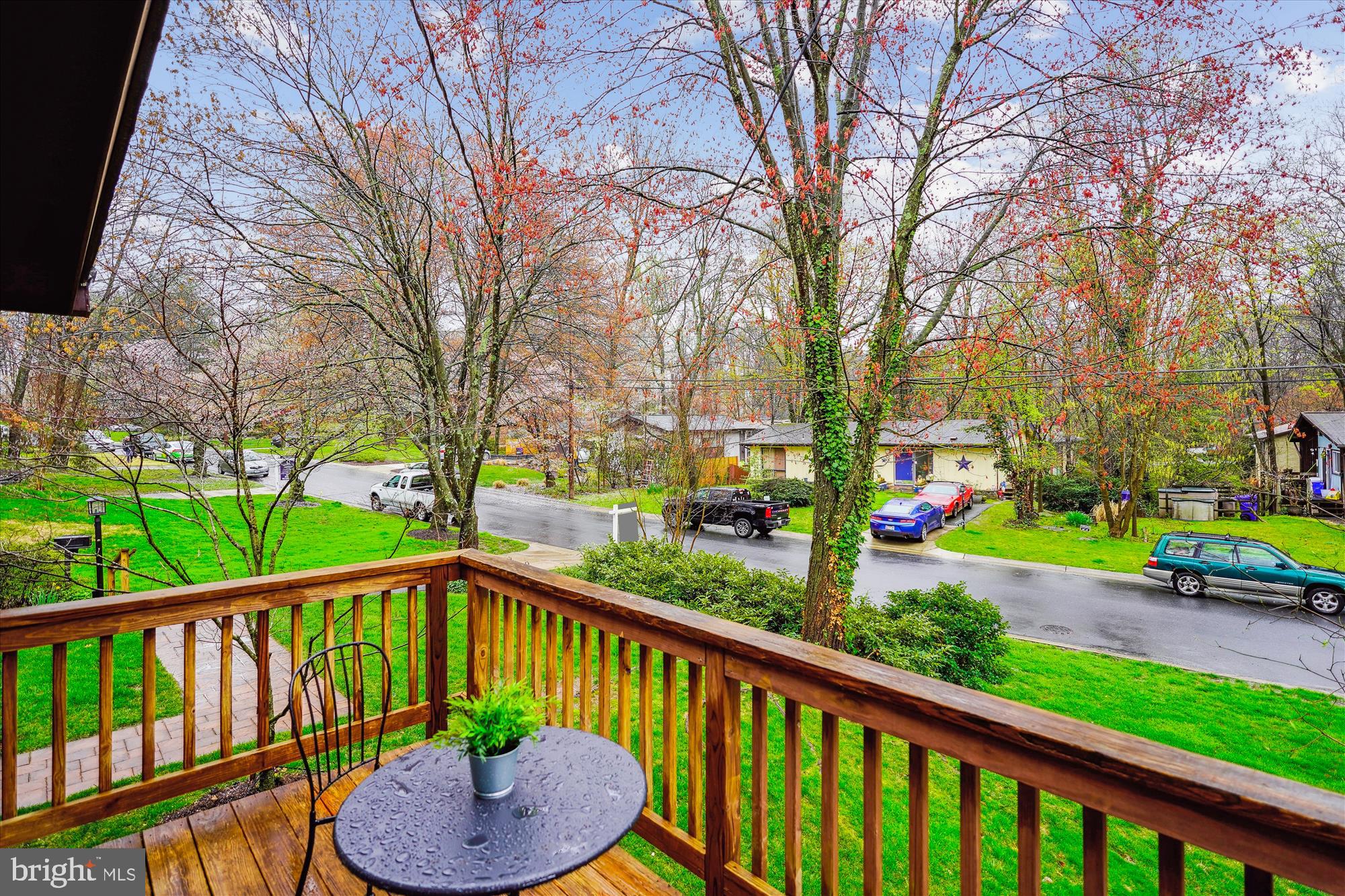 MANOR WOODS - Residential