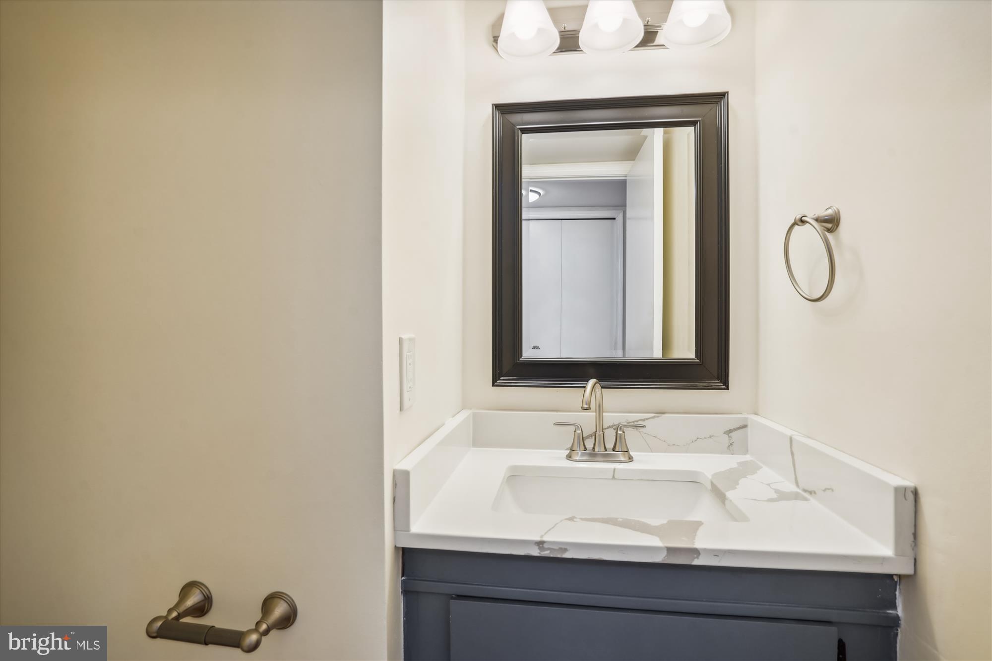 ROLLING VALLEY - Residential