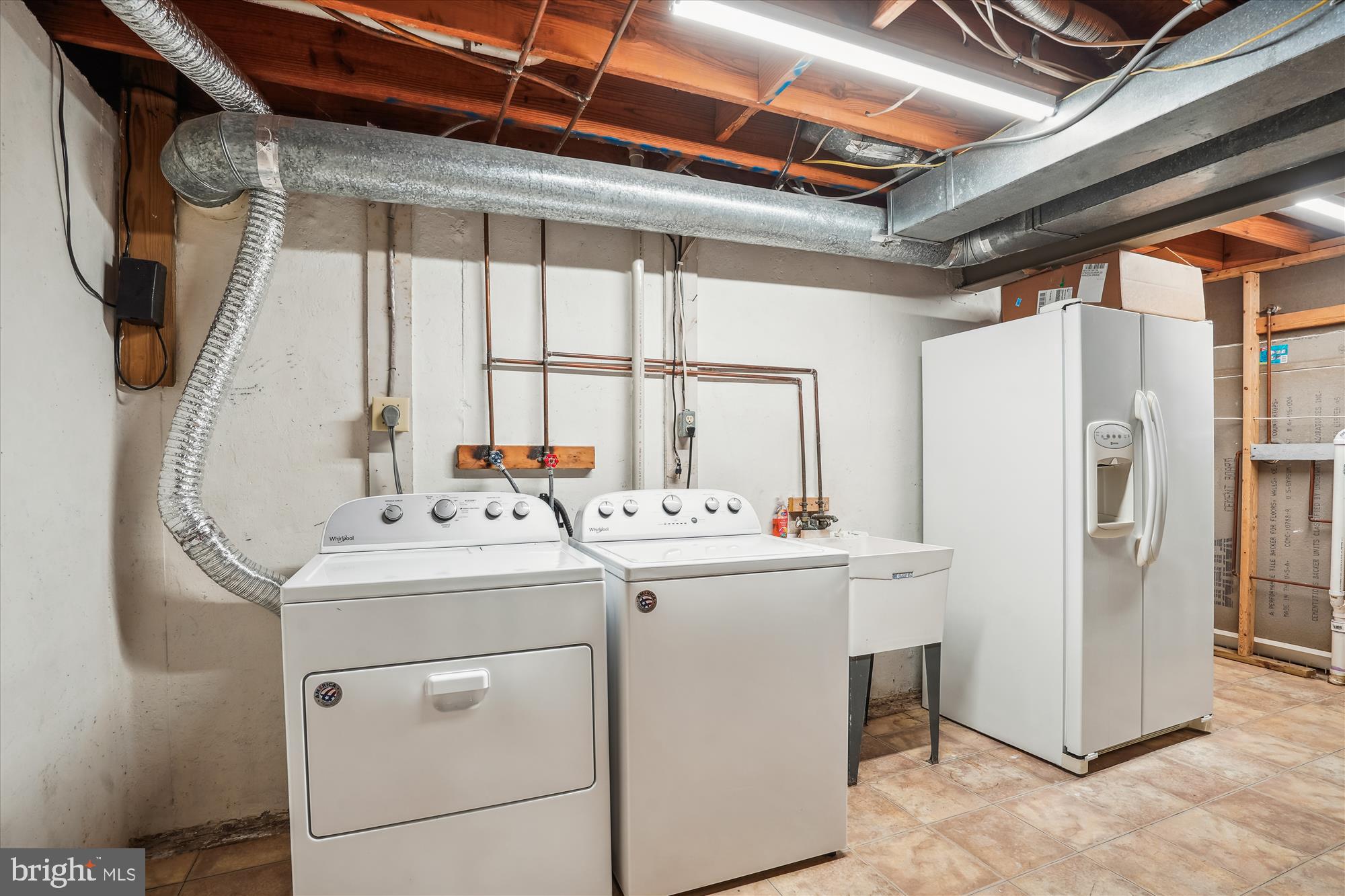 ROLLING VALLEY - Residential