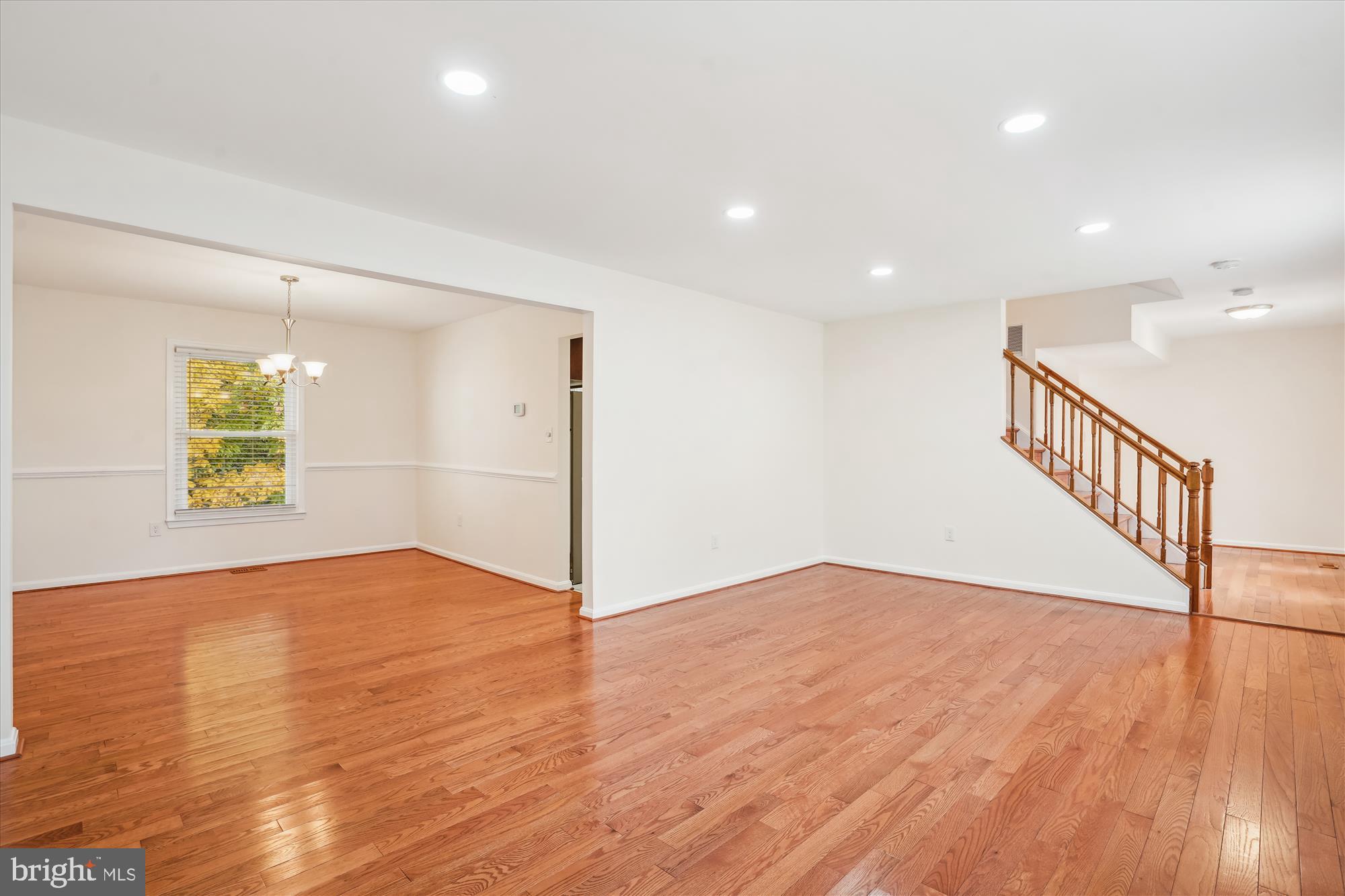 ROLLING VALLEY - Residential