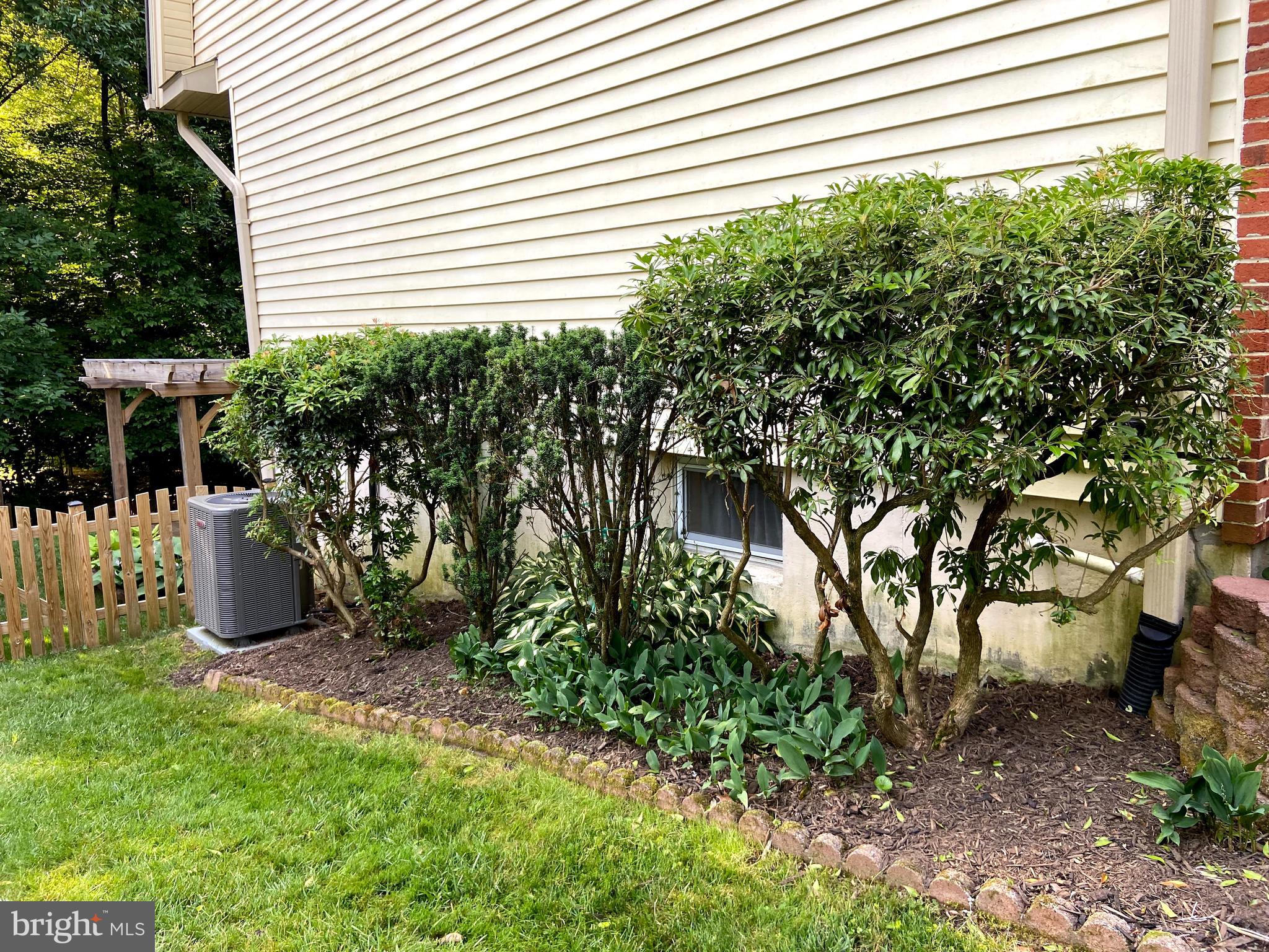 ROLLING VALLEY - Residential