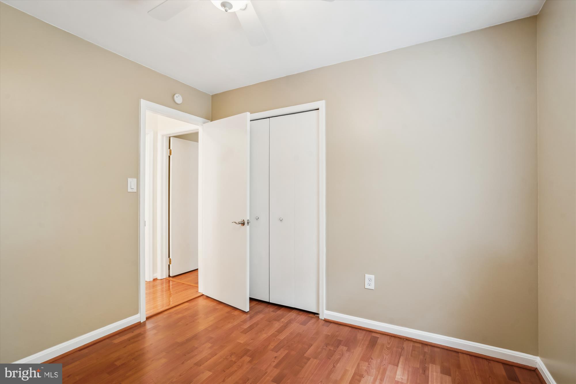 ROLLING VALLEY - Residential