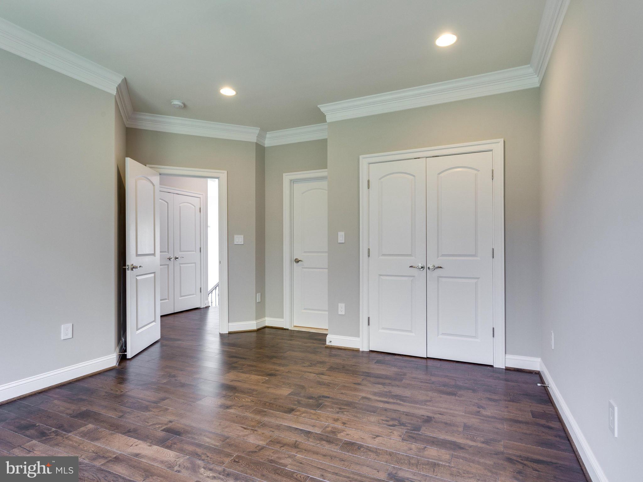 MAPLE VIEW - Residential