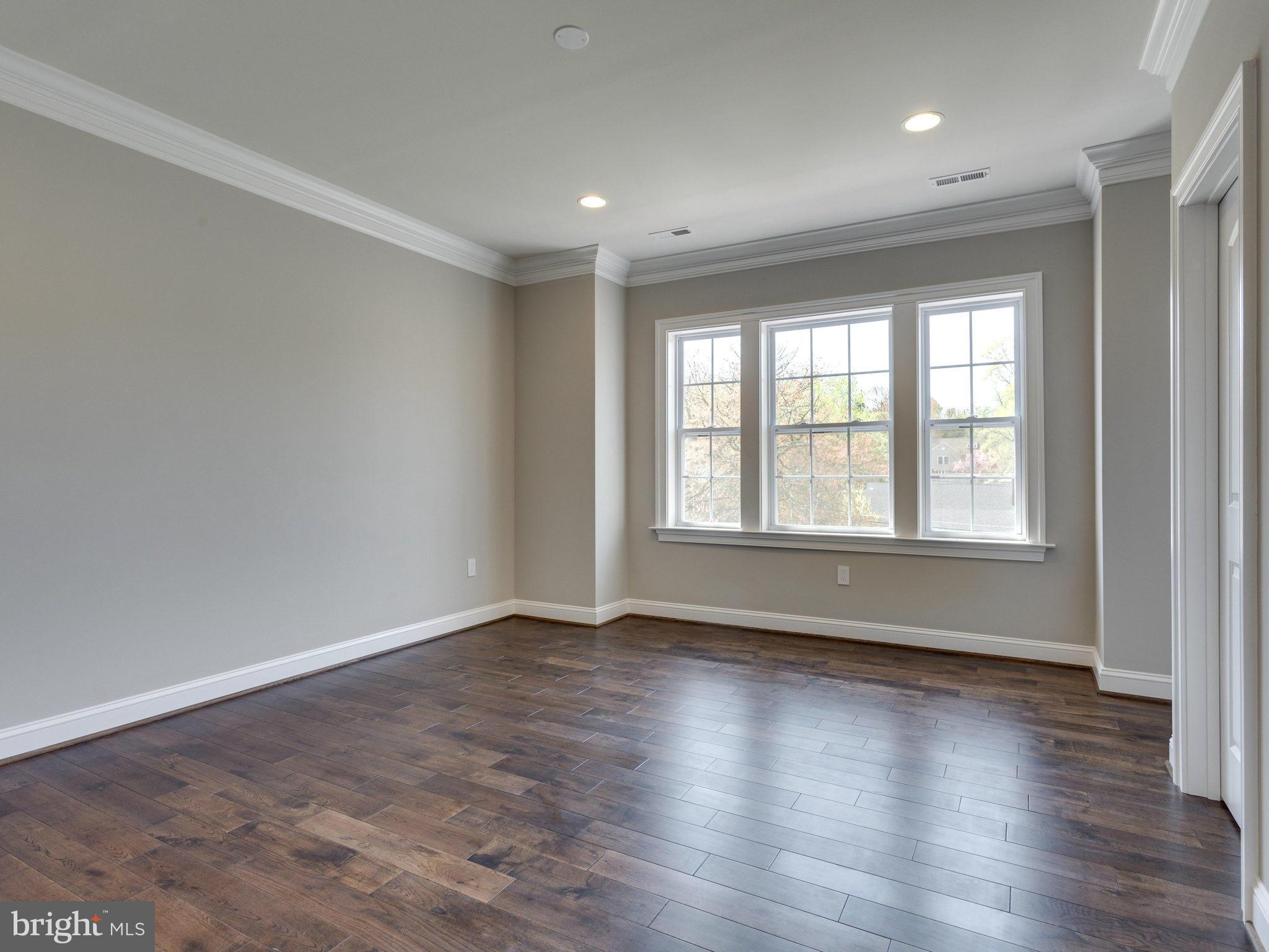 MAPLE VIEW - Residential