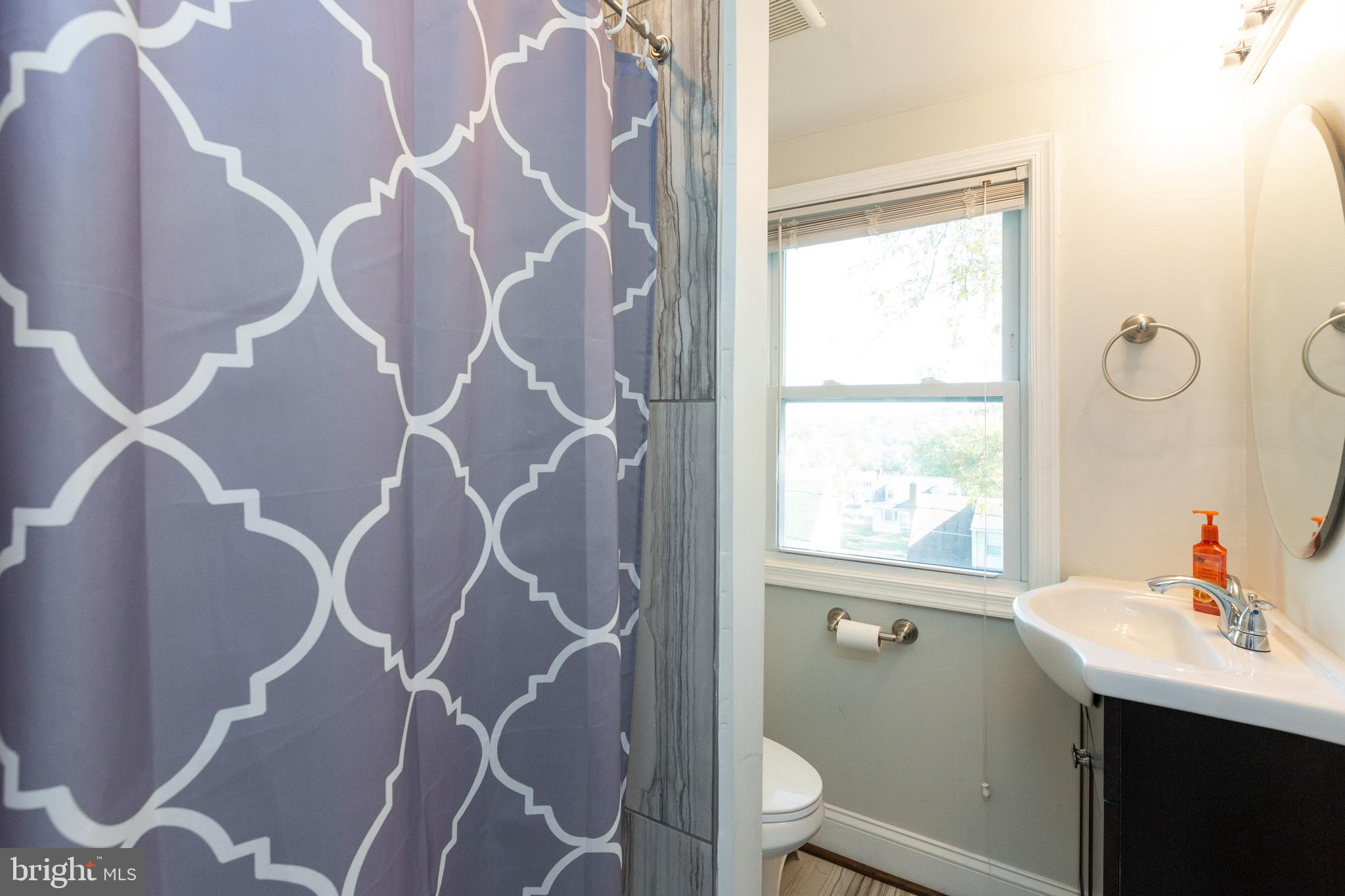 OAKLAND TERRACE - Residential