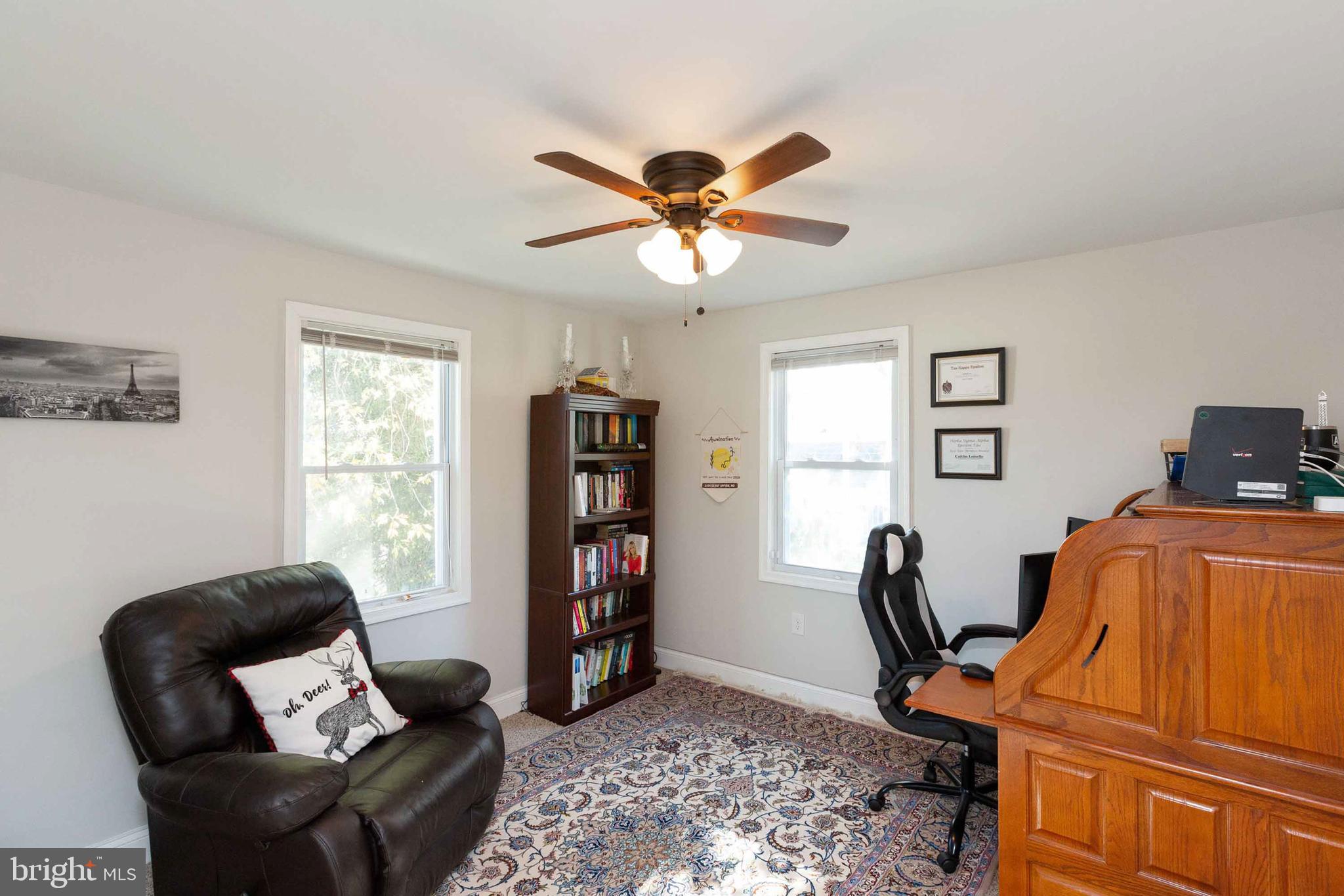 OAKLAND TERRACE - Residential