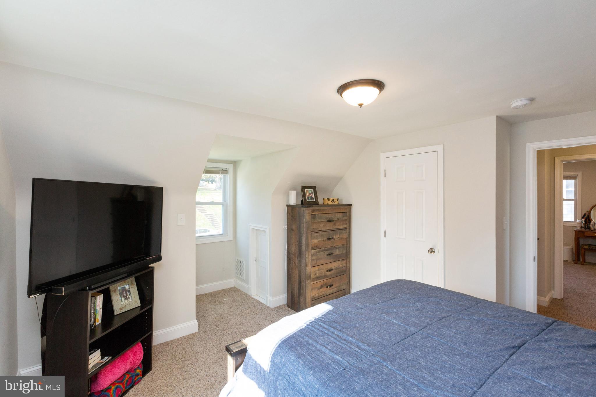 OAKLAND TERRACE - Residential