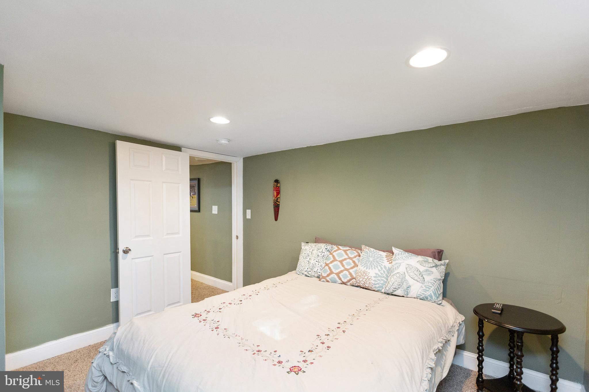 OAKLAND TERRACE - Residential