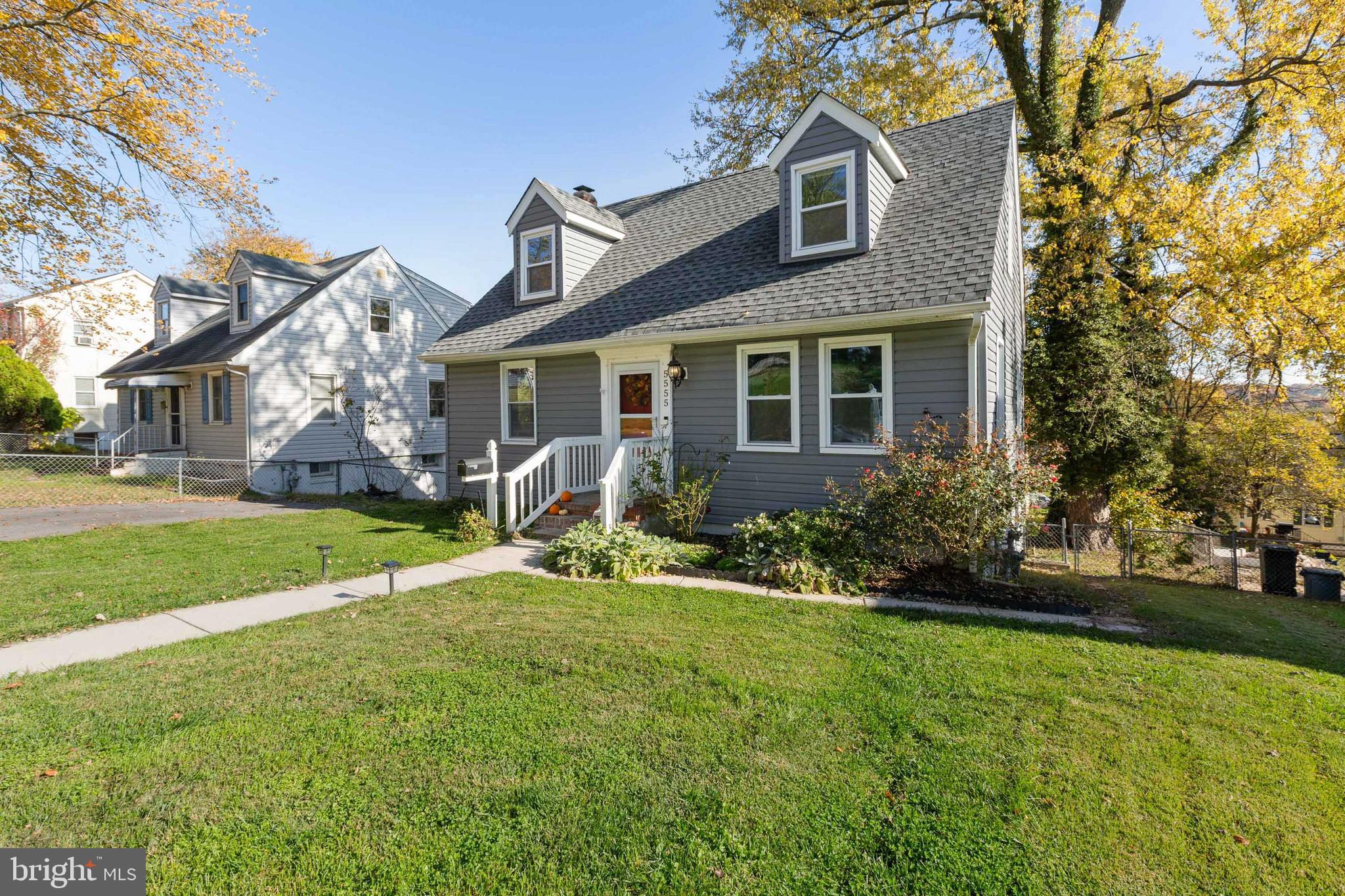 OAKLAND TERRACE - Residential