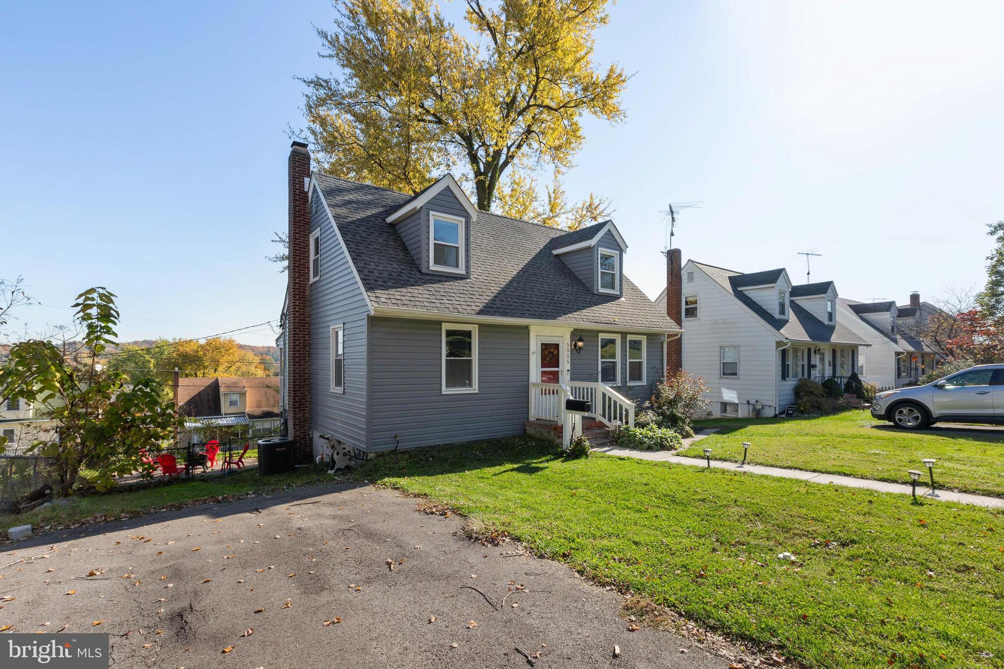 OAKLAND TERRACE - Residential