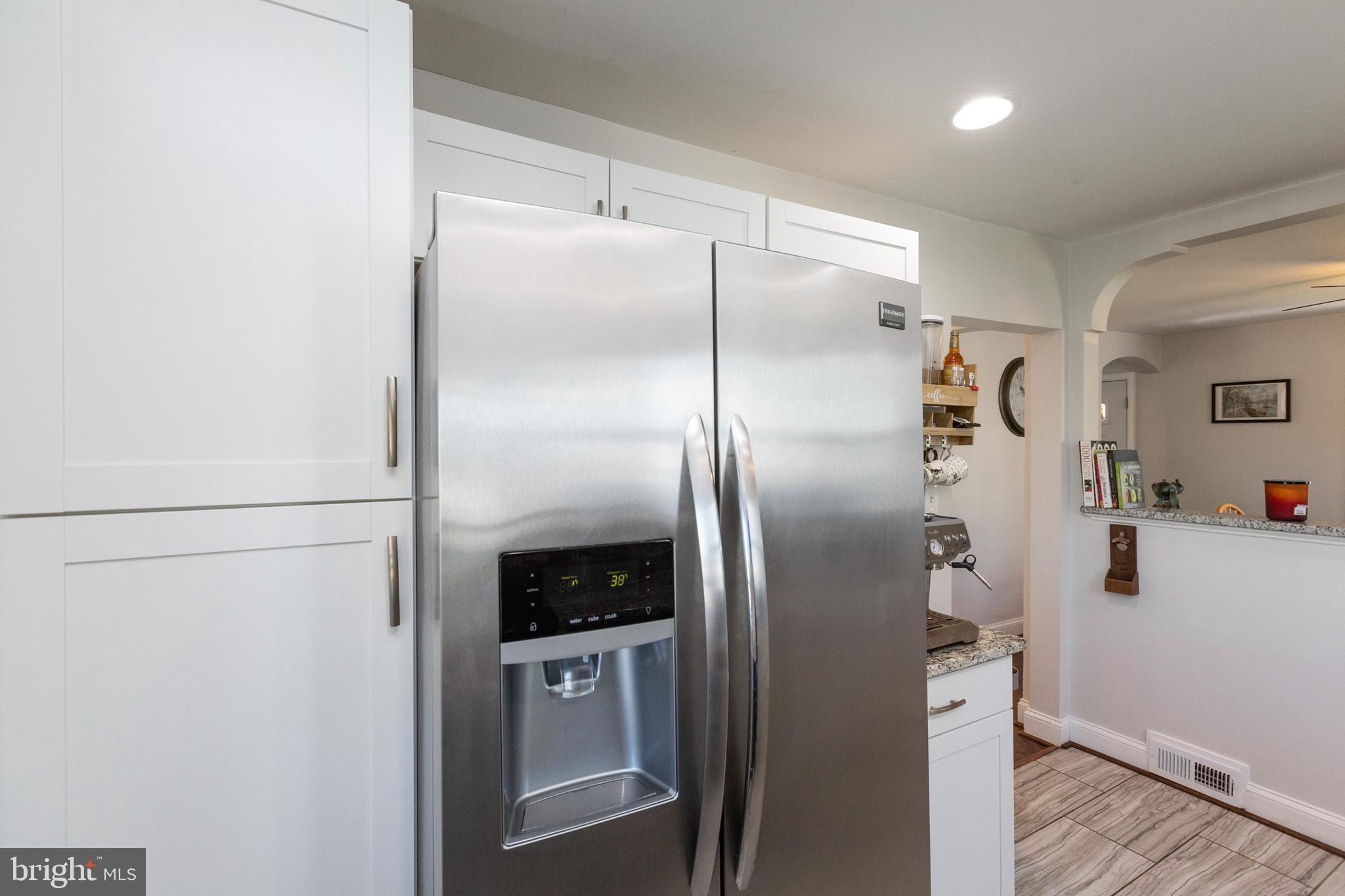 OAKLAND TERRACE - Residential