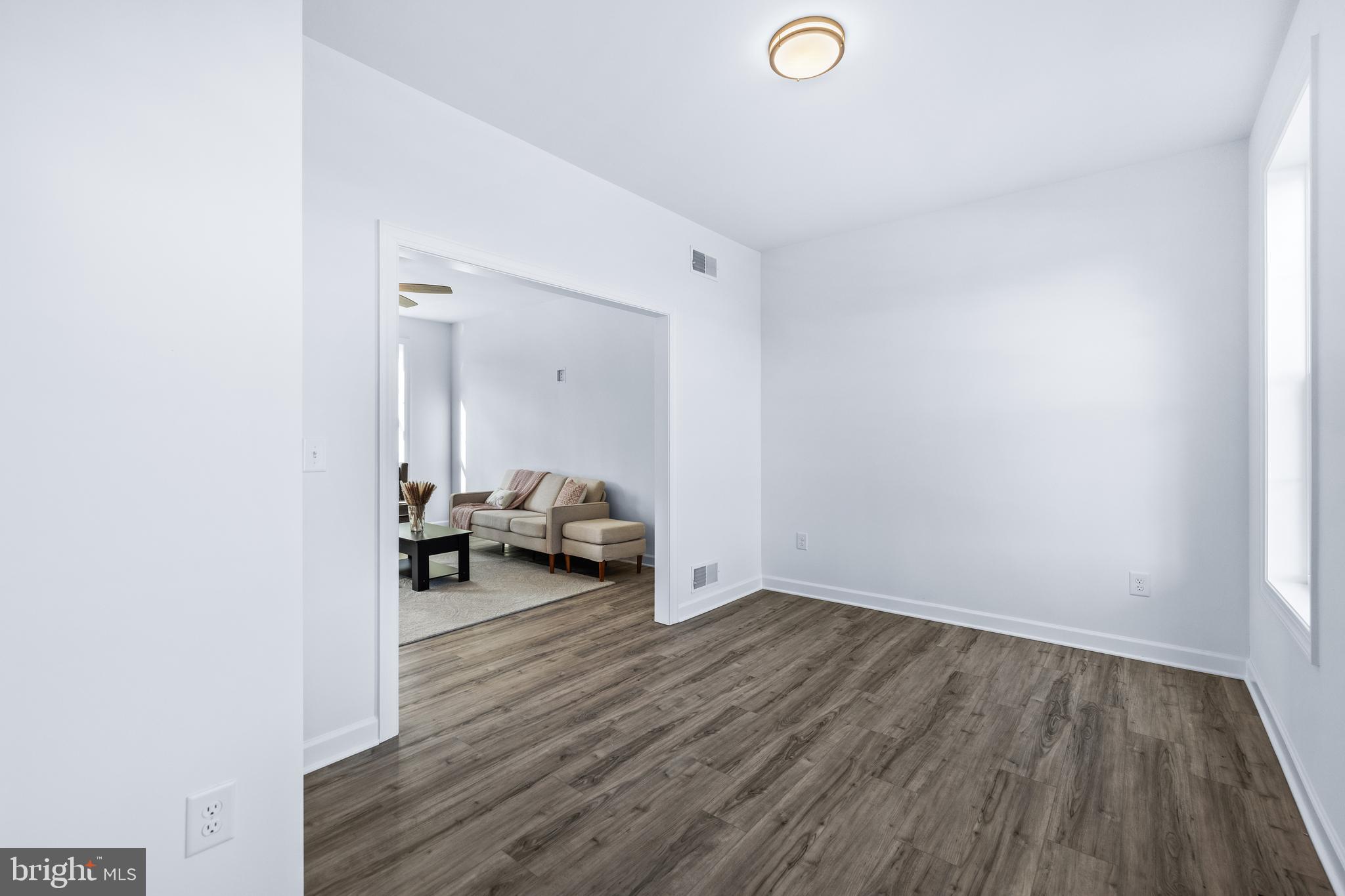 221 KINNEMAN ROAD 28