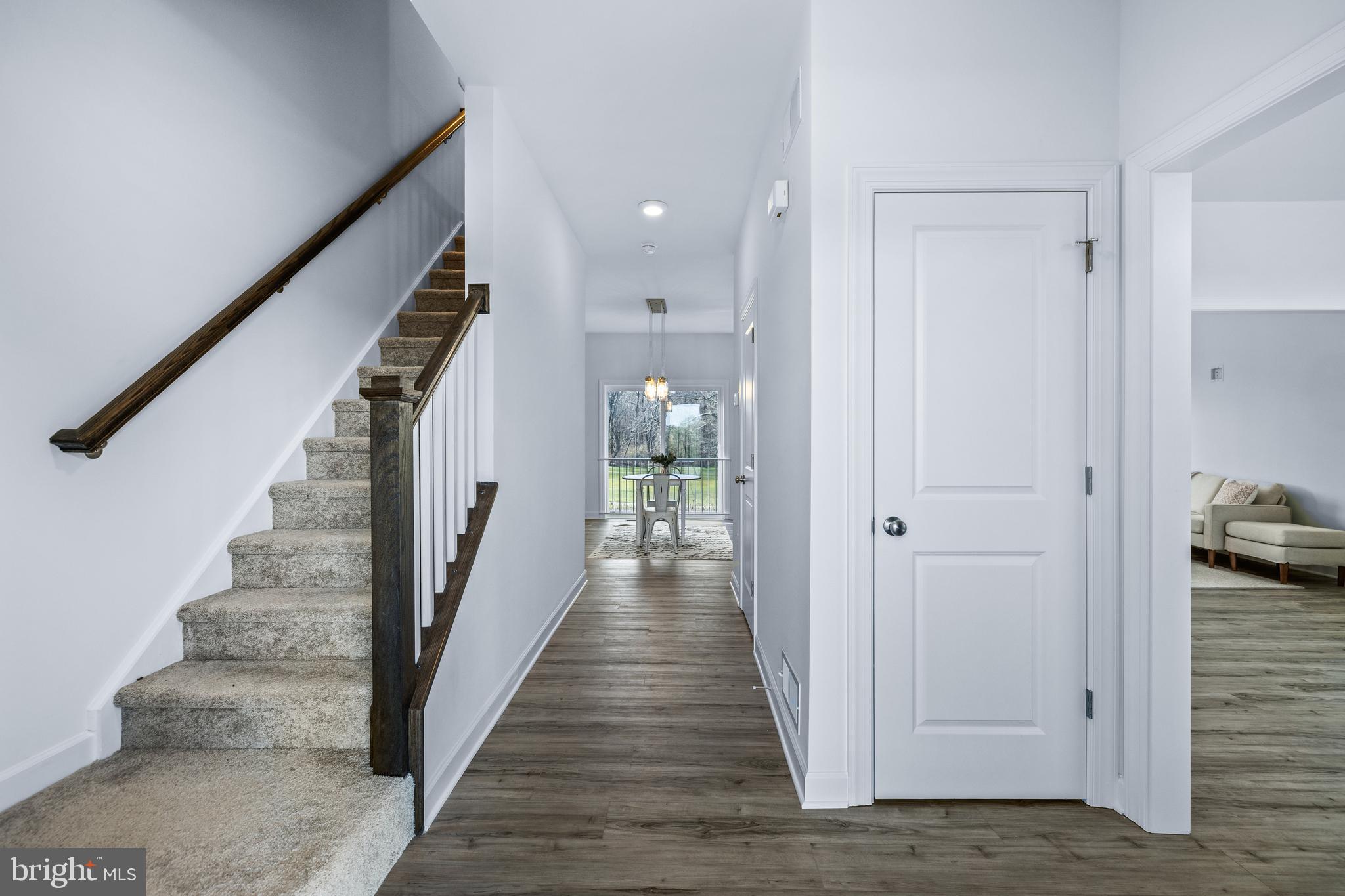 221 KINNEMAN ROAD 28