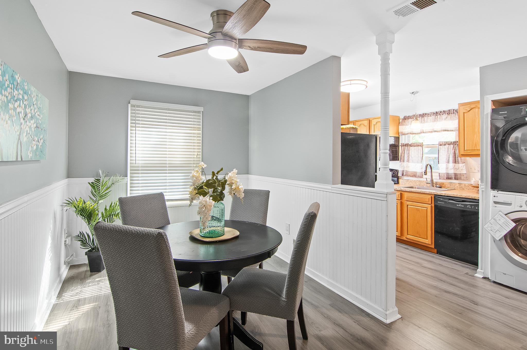 MAPLE RIDGE - Residential