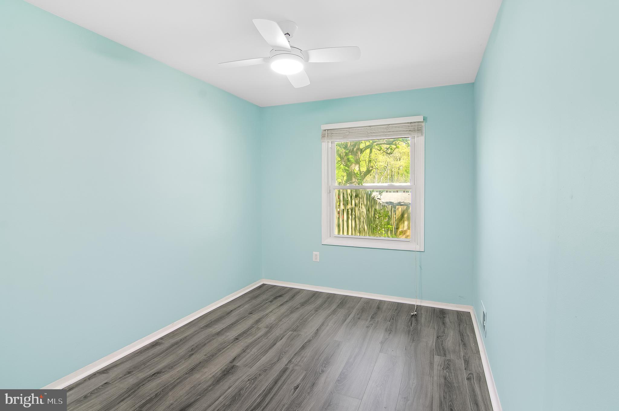 MAPLE RIDGE - Residential