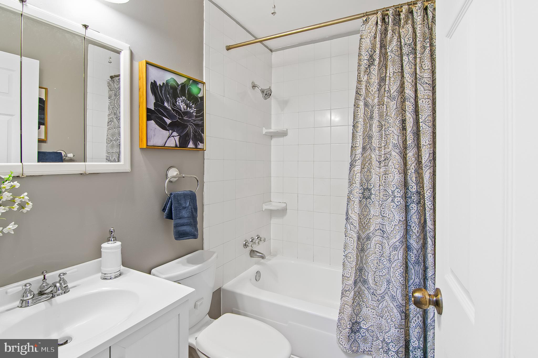 MAPLE RIDGE - Residential