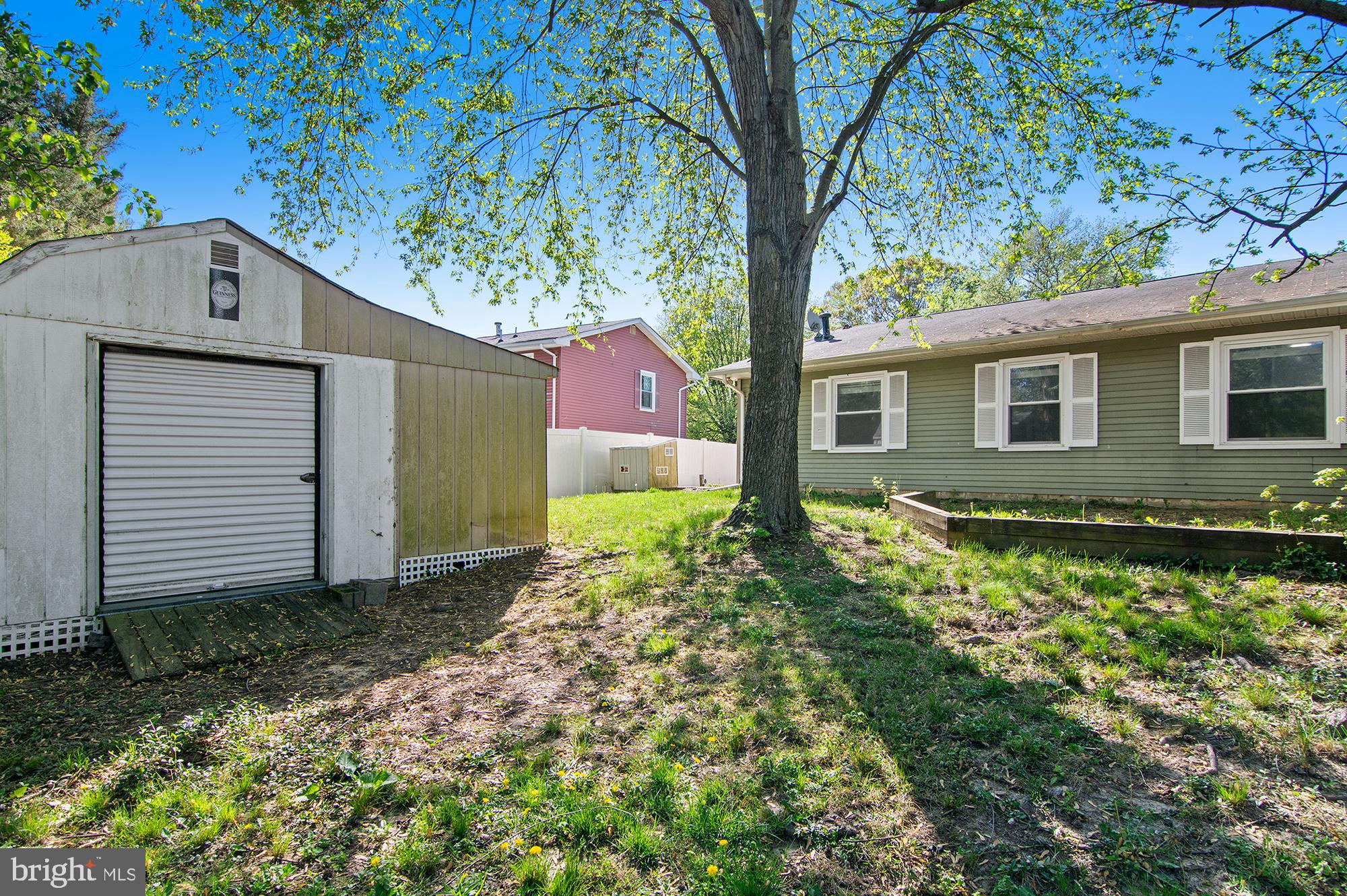 MAPLE RIDGE - Residential