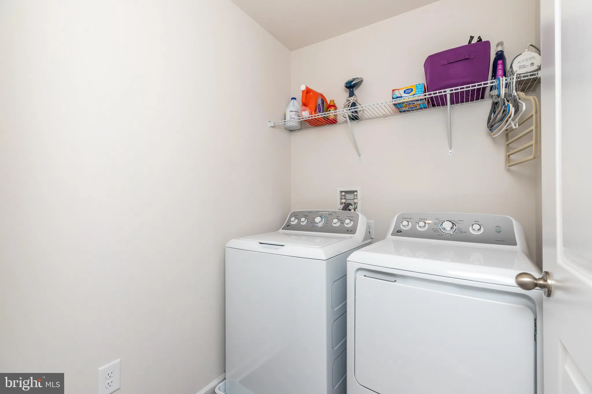 Selbyville, Delaware 19975, United States, 5 Bedrooms Bedrooms, ,3 BathroomsBathrooms,Residential,Active,237951