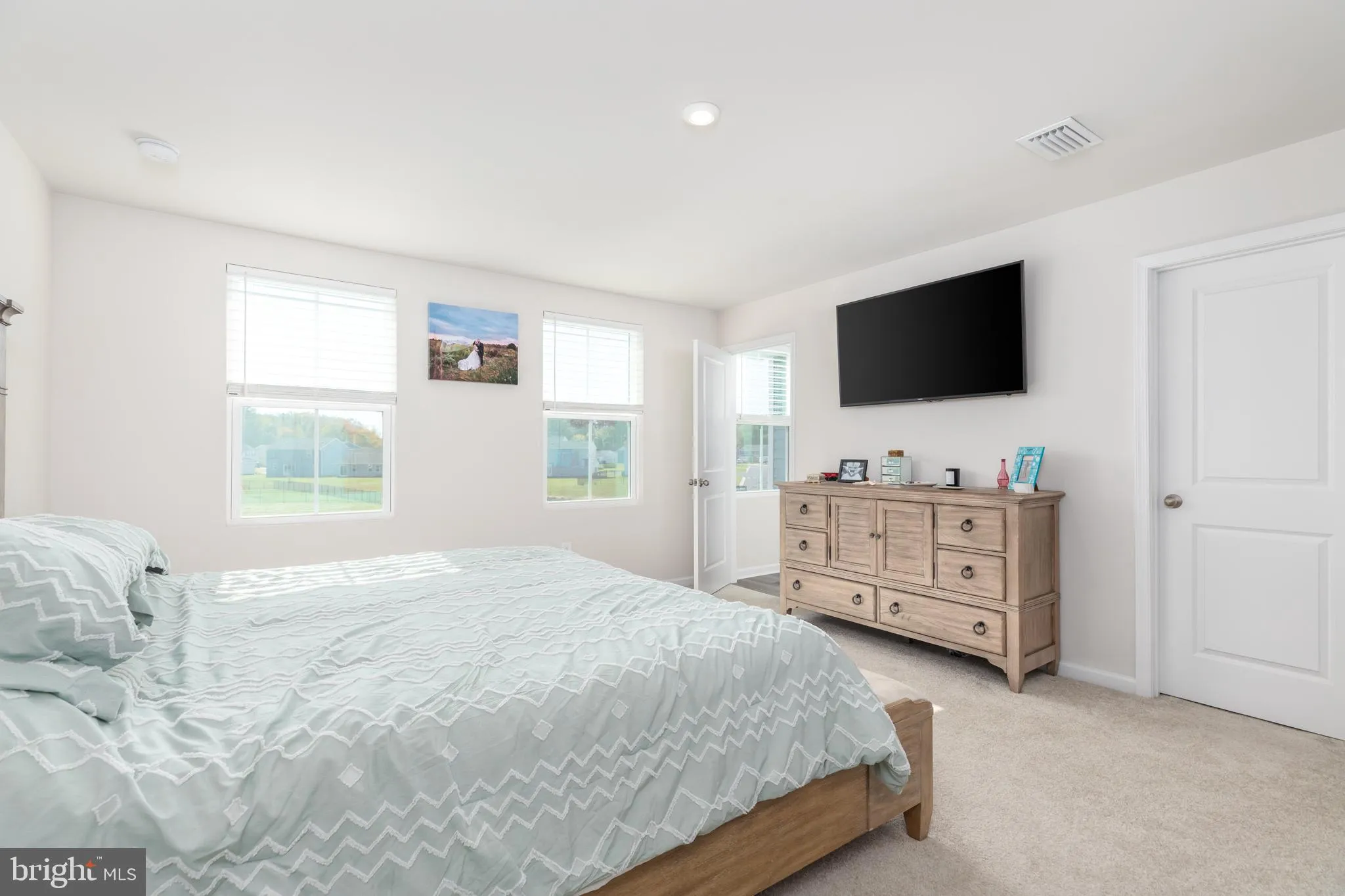 Selbyville, Delaware 19975, United States, 5 Bedrooms Bedrooms, ,3 BathroomsBathrooms,Residential,Active,237951