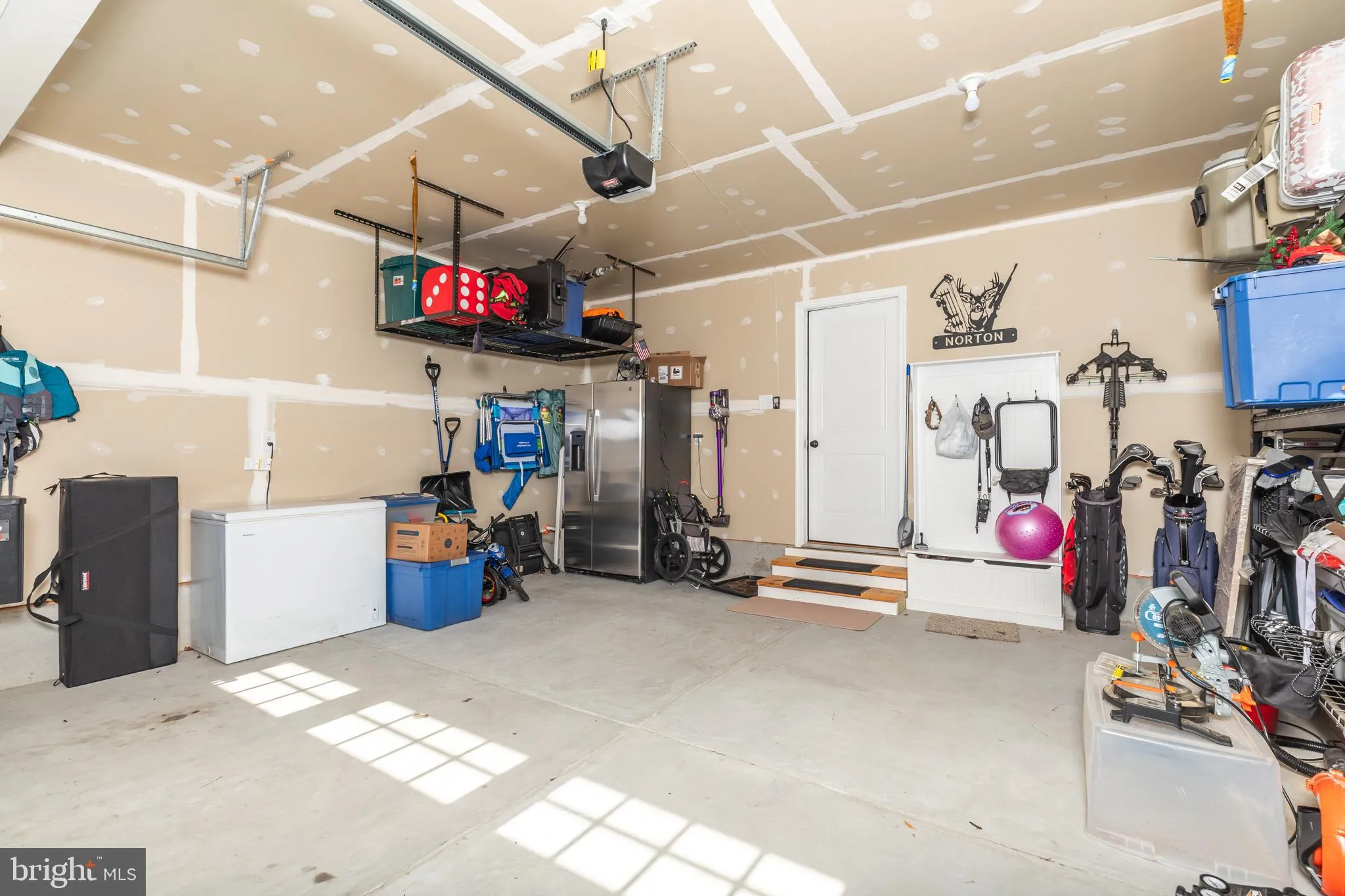 Selbyville, Delaware 19975, United States, 5 Bedrooms Bedrooms, ,3 BathroomsBathrooms,Residential,Active,237951