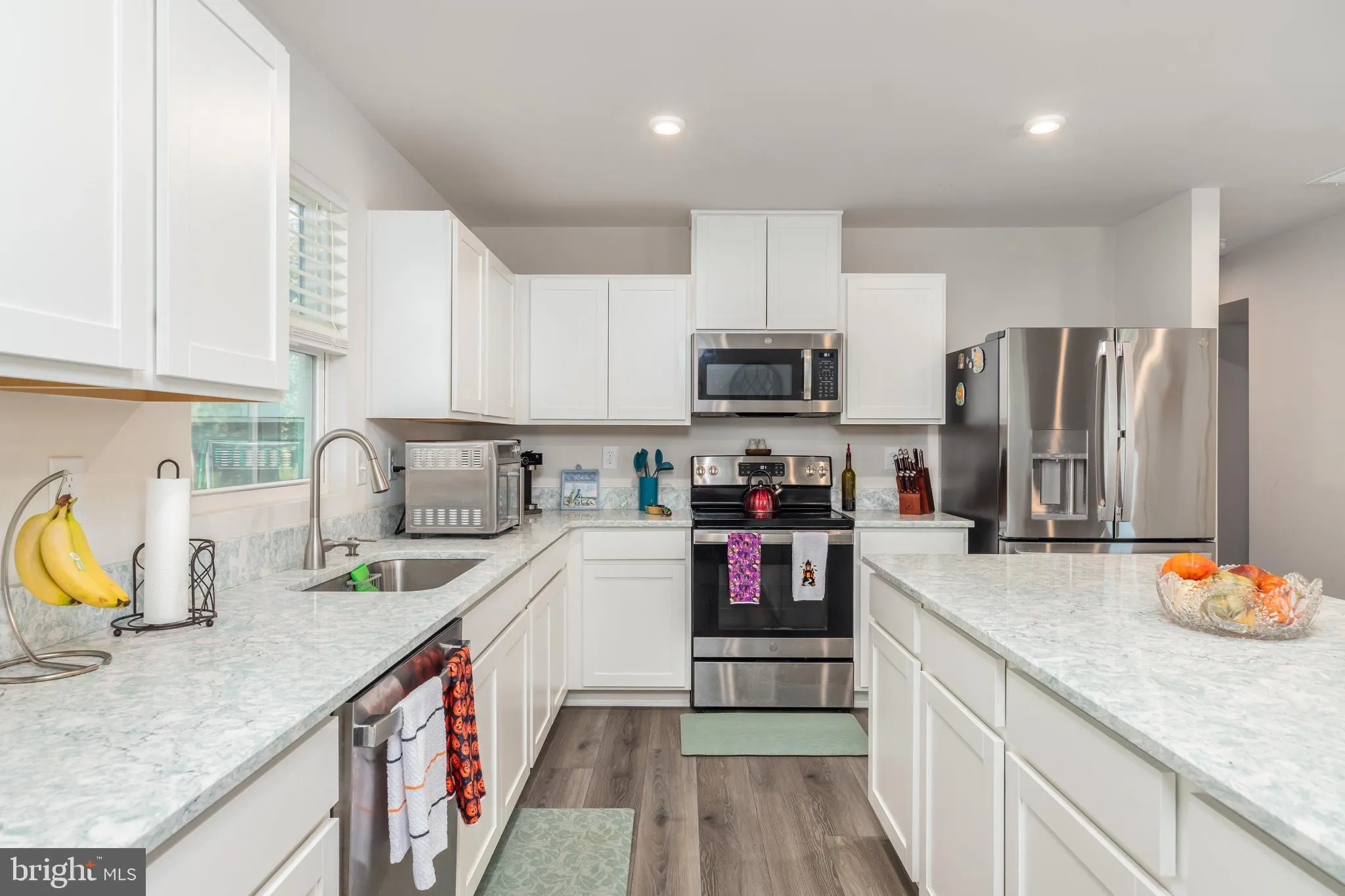 Selbyville, Delaware 19975, United States, 5 Bedrooms Bedrooms, ,3 BathroomsBathrooms,Residential,Active,237951