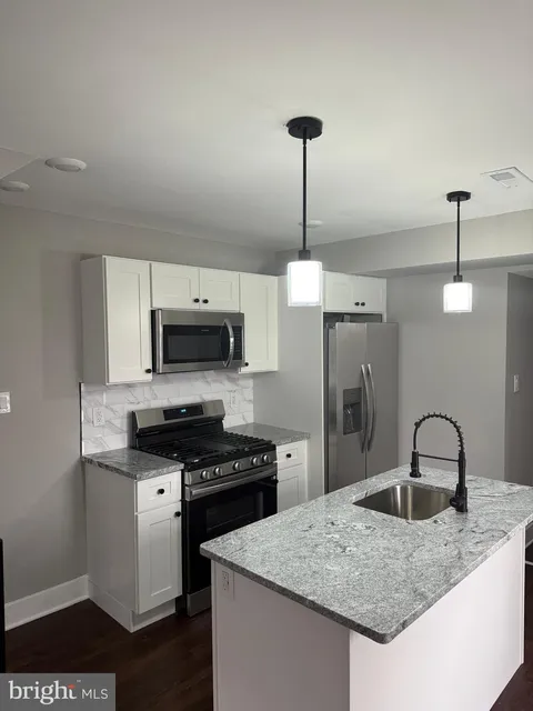 MLS: PAMC2134696