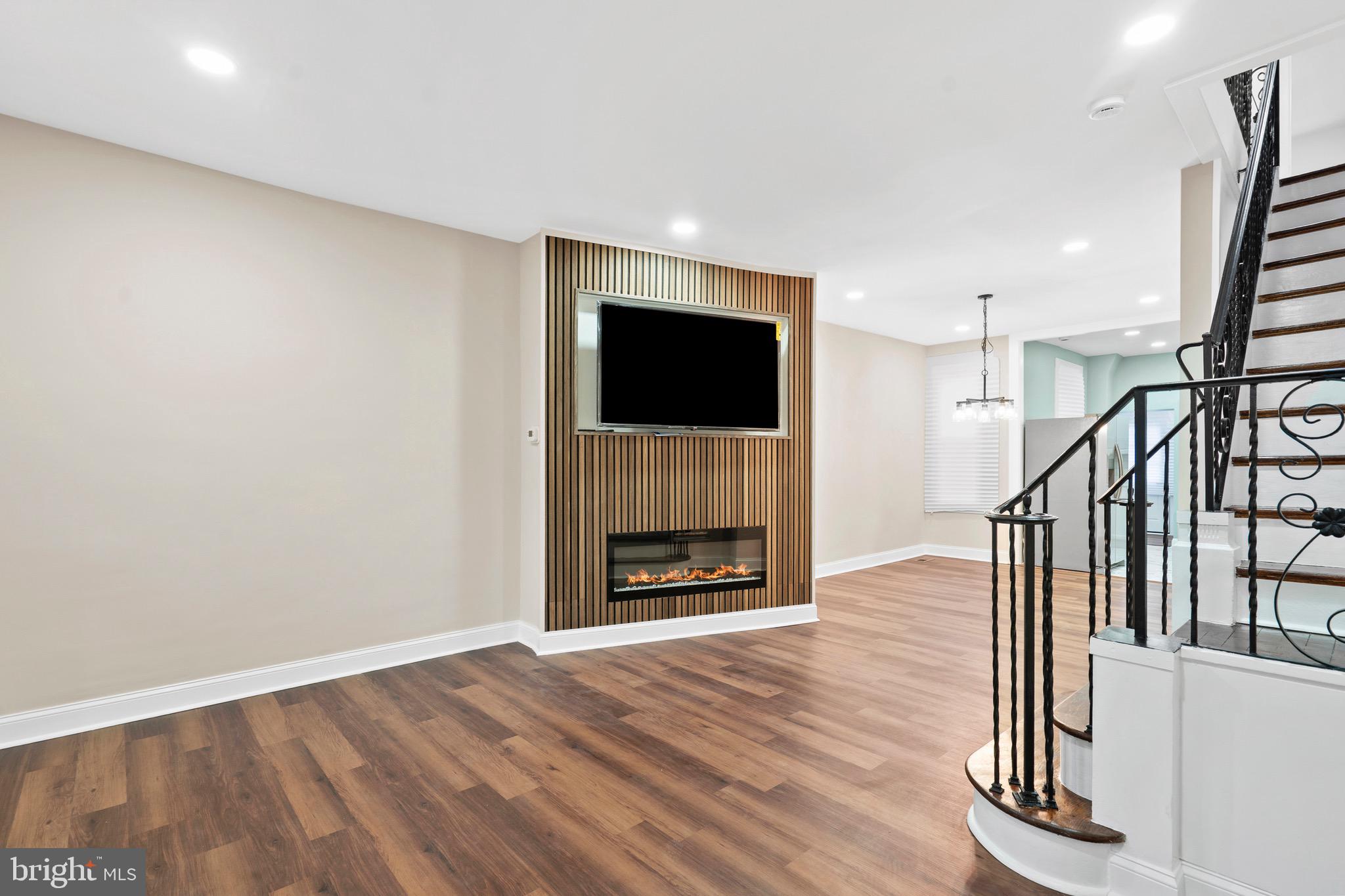 CARROLL PARK - Residential