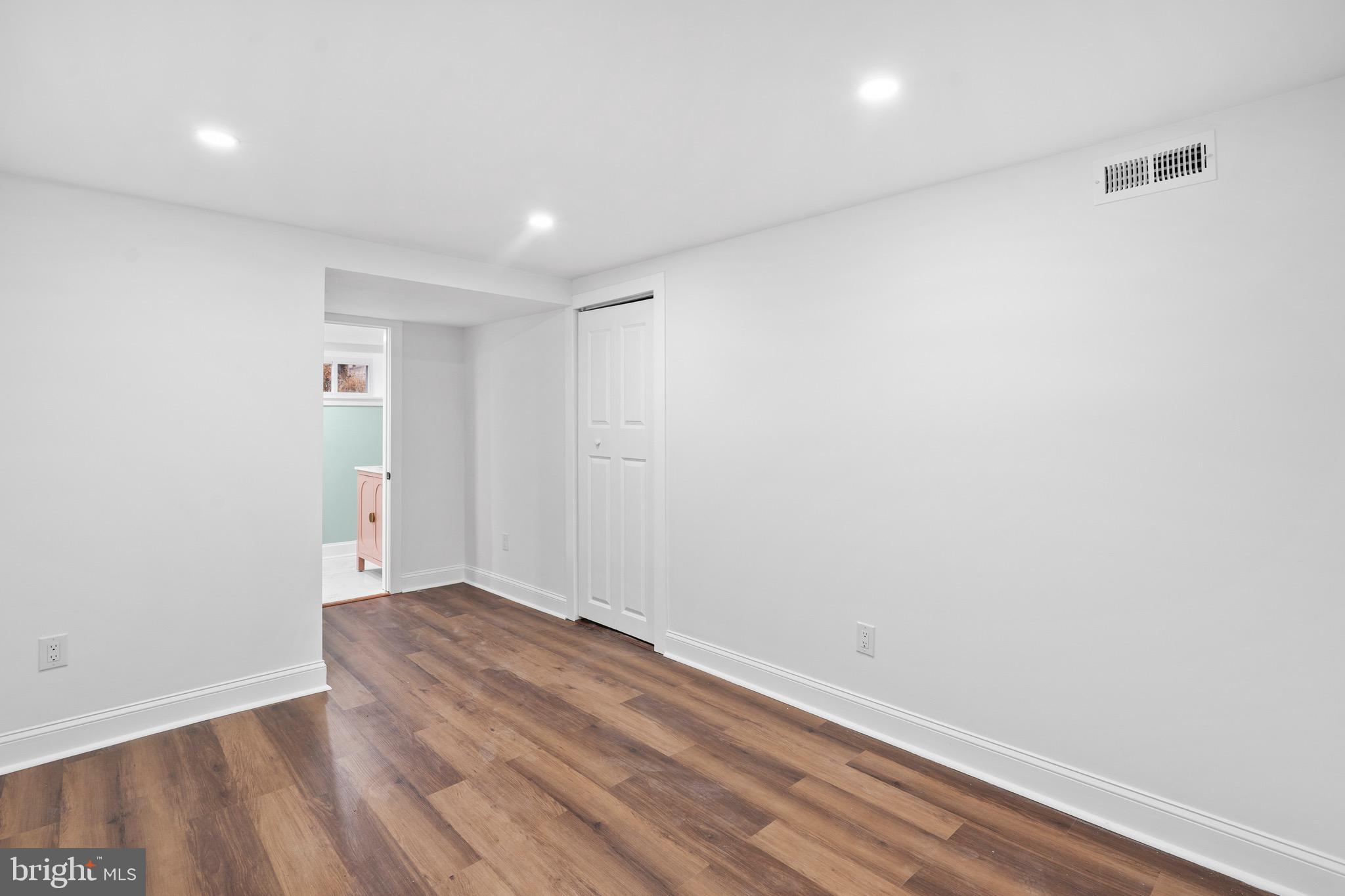 CARROLL PARK - Residential