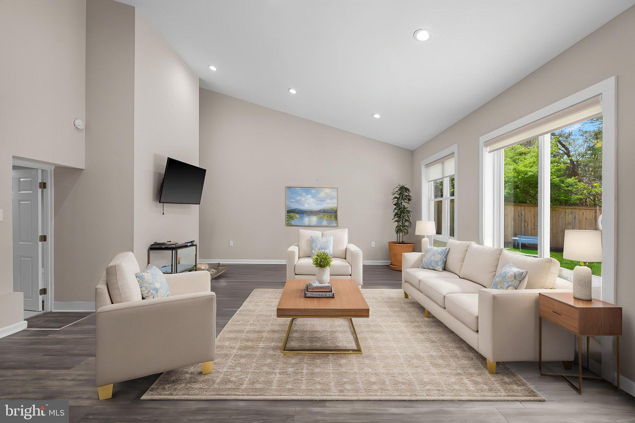 TREMONT GARDENS - Residential