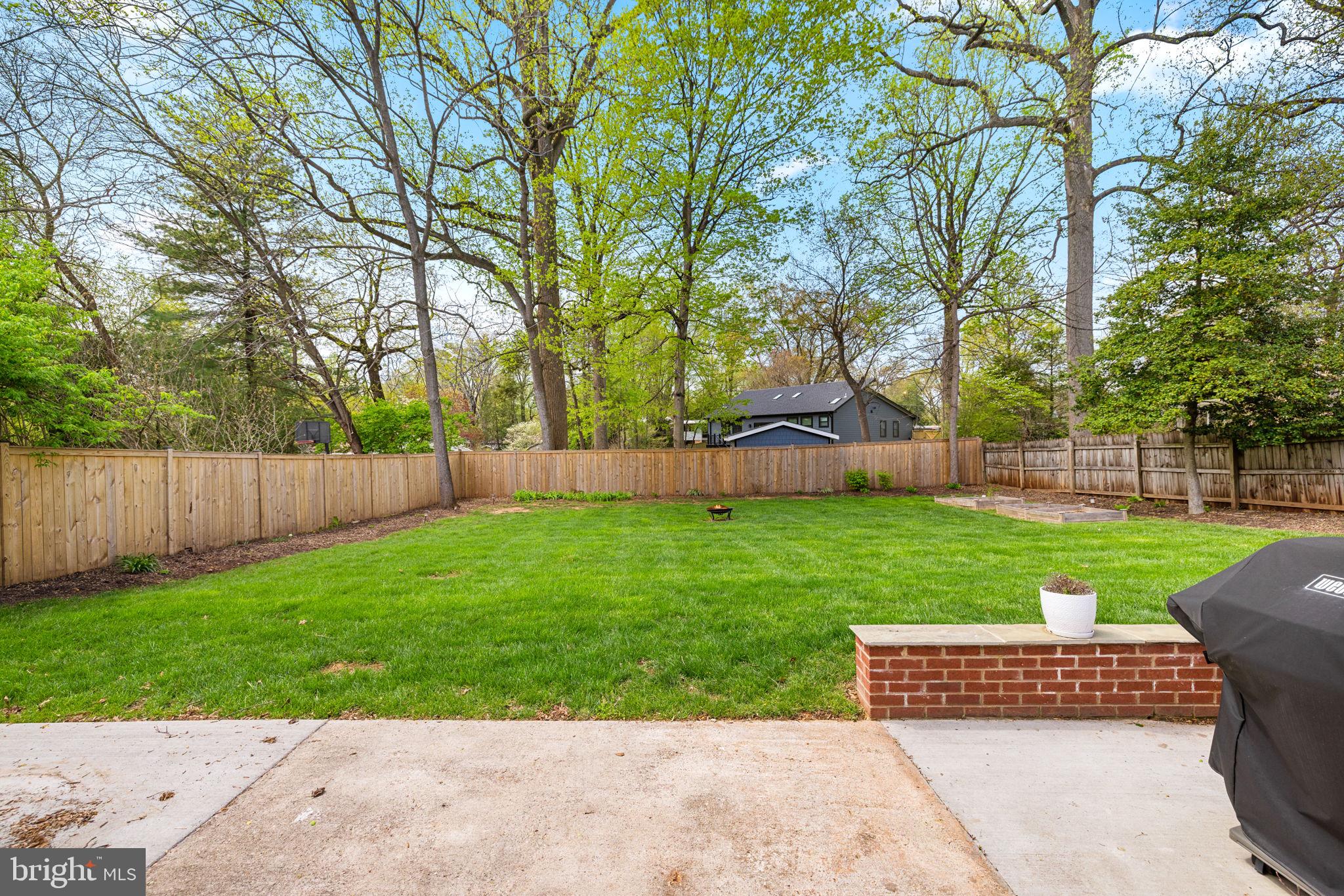 TREMONT GARDENS - Residential