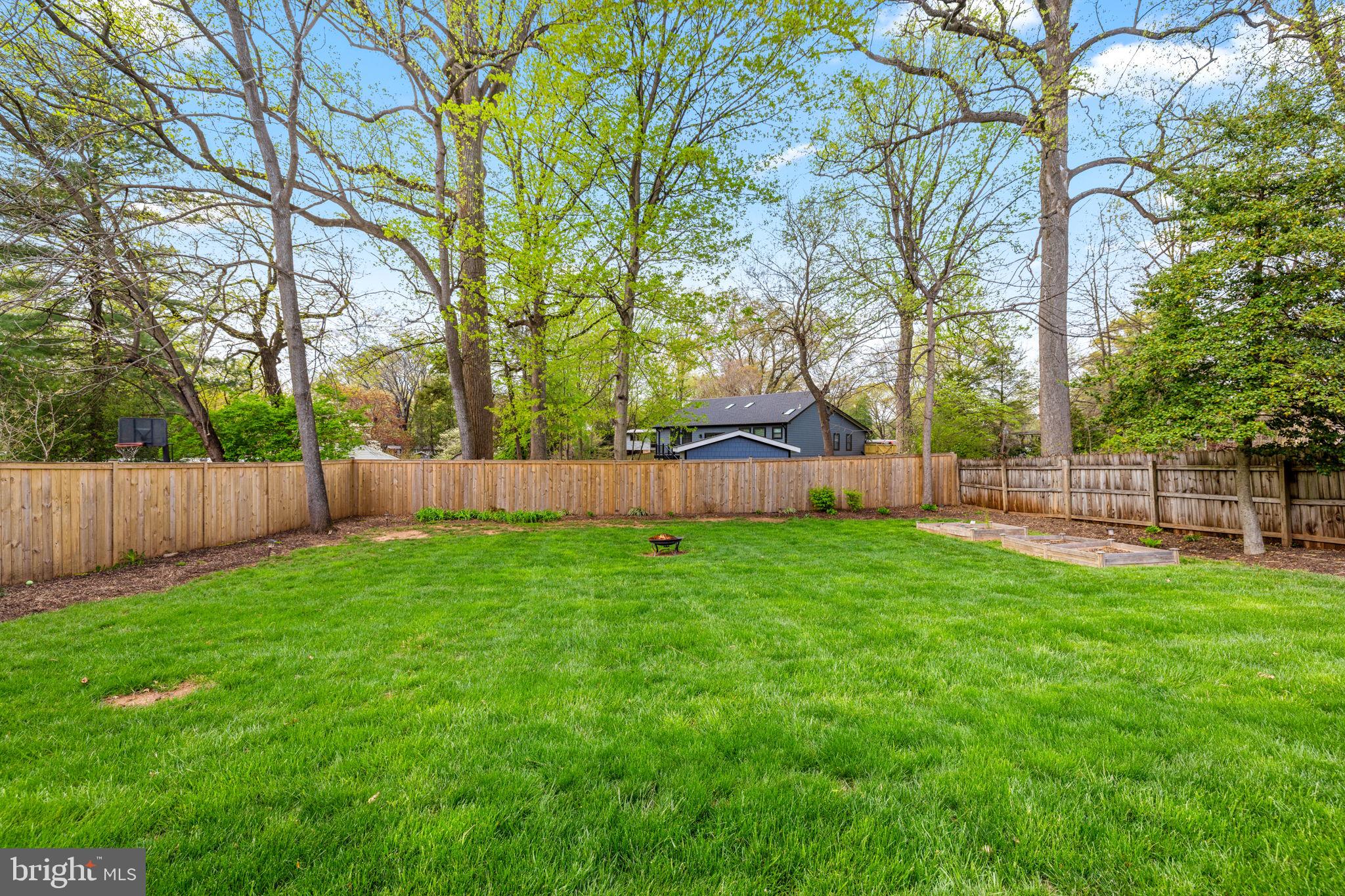 TREMONT GARDENS - Residential