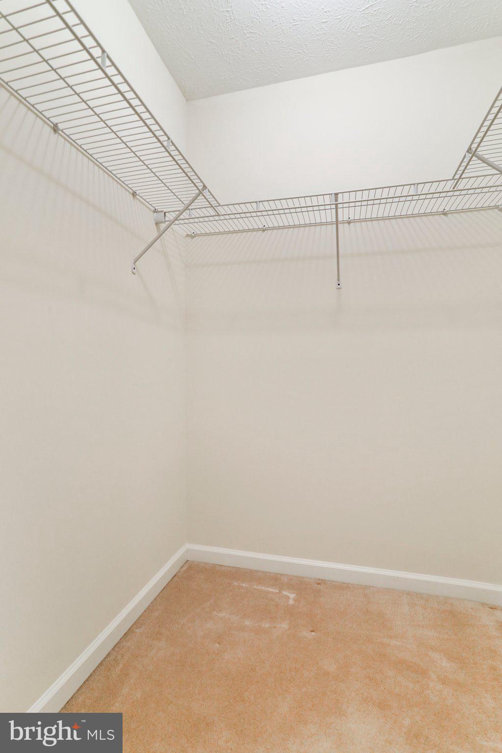 CRESTFIELD - Residential