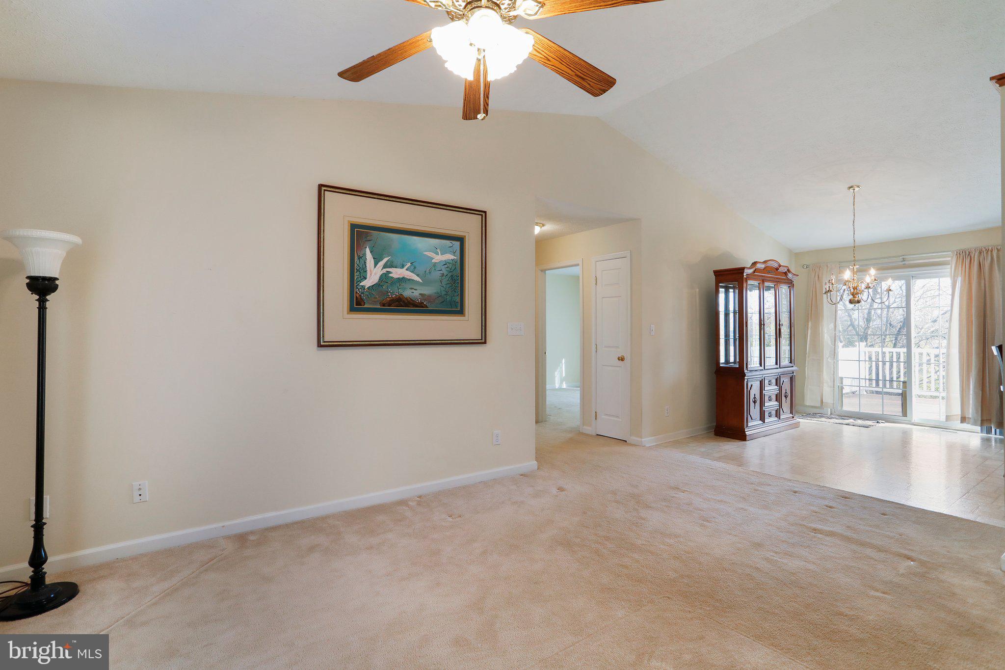 CRESTFIELD - Residential