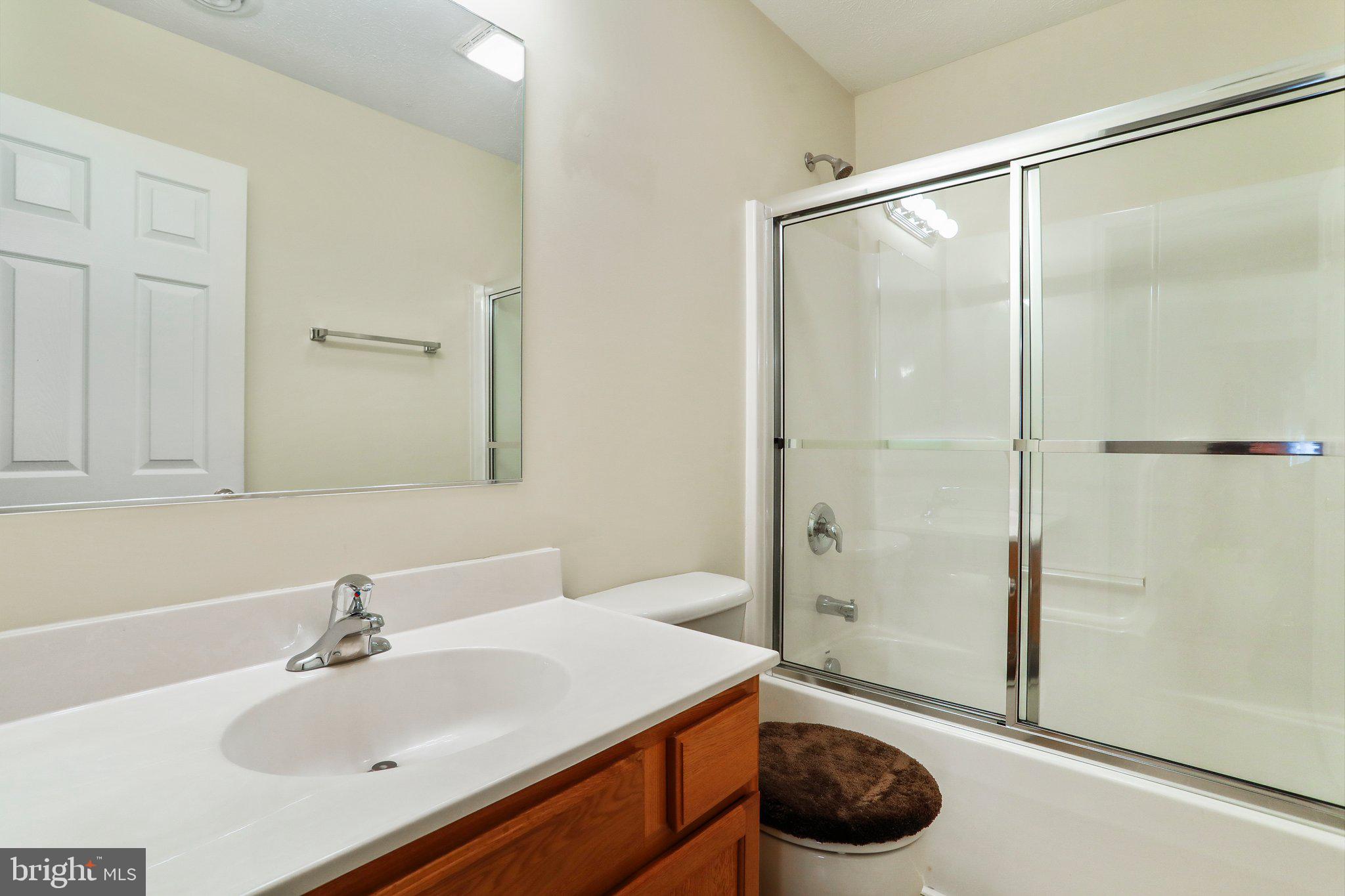 CRESTFIELD - Residential