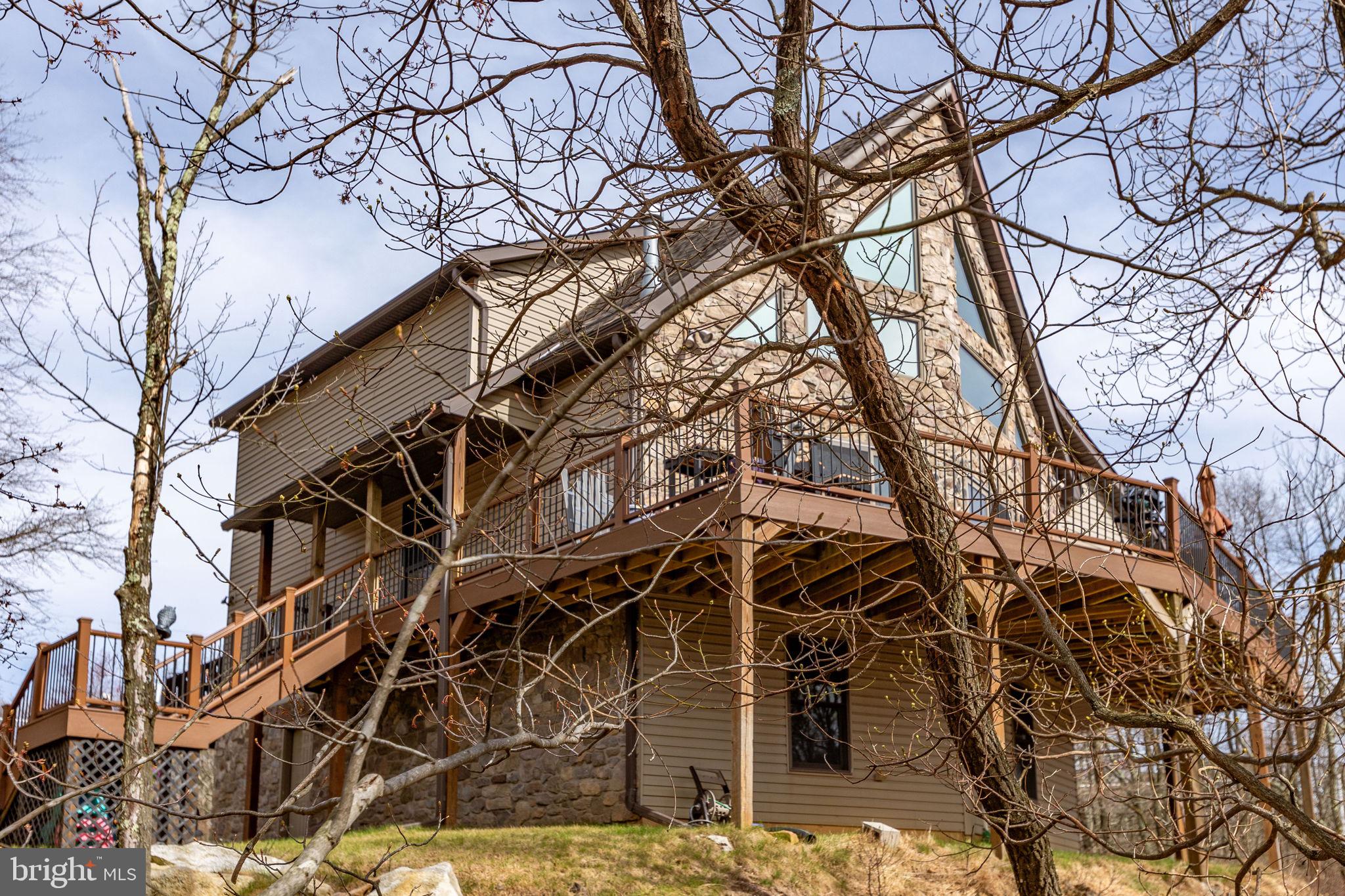 208 PINE VALLEY LANE