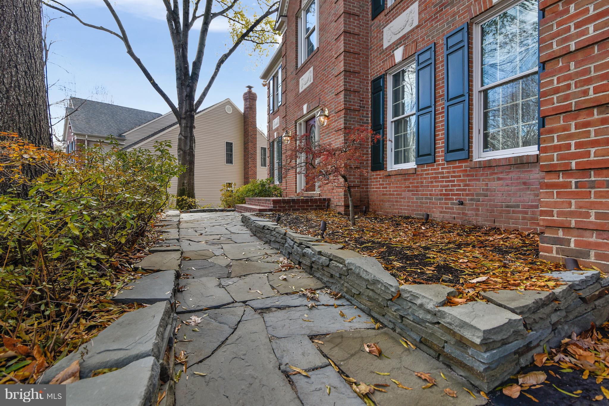 BARRINGTON - Residential