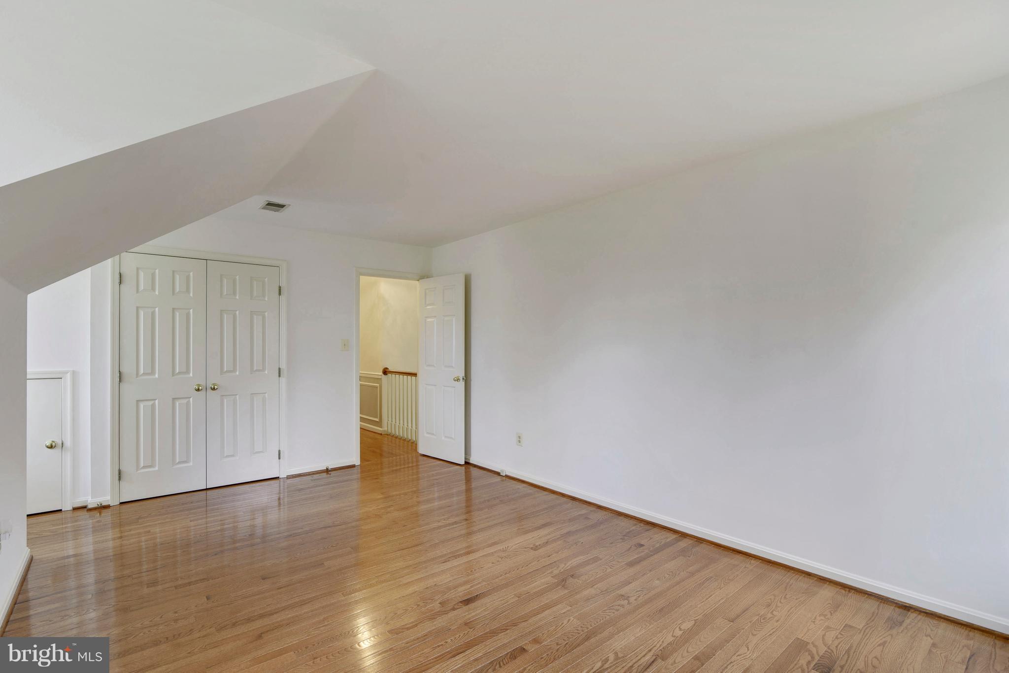 BARRINGTON - Residential