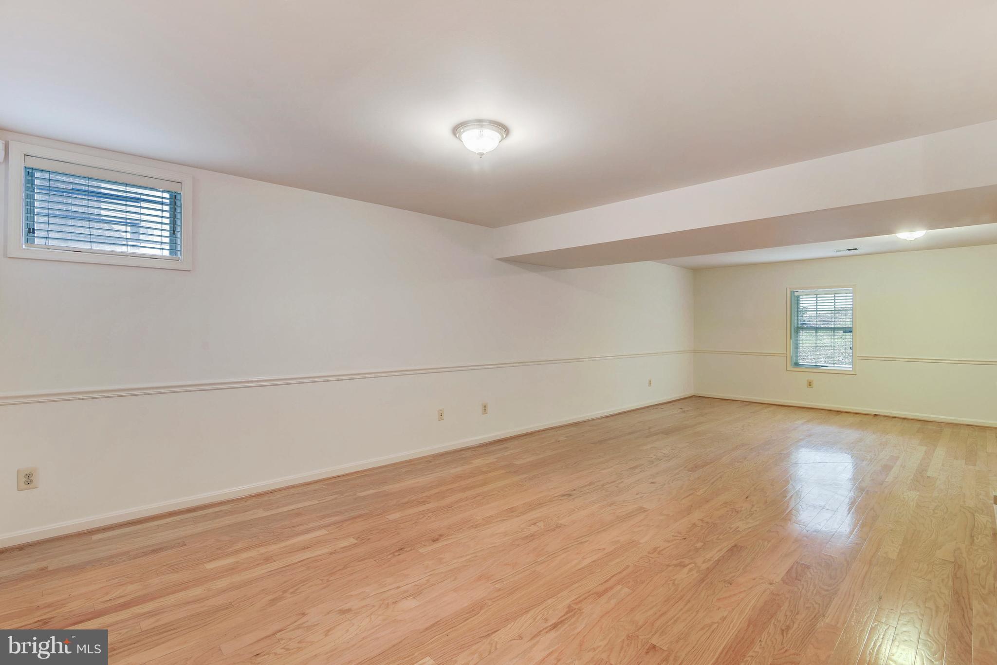BARRINGTON - Residential