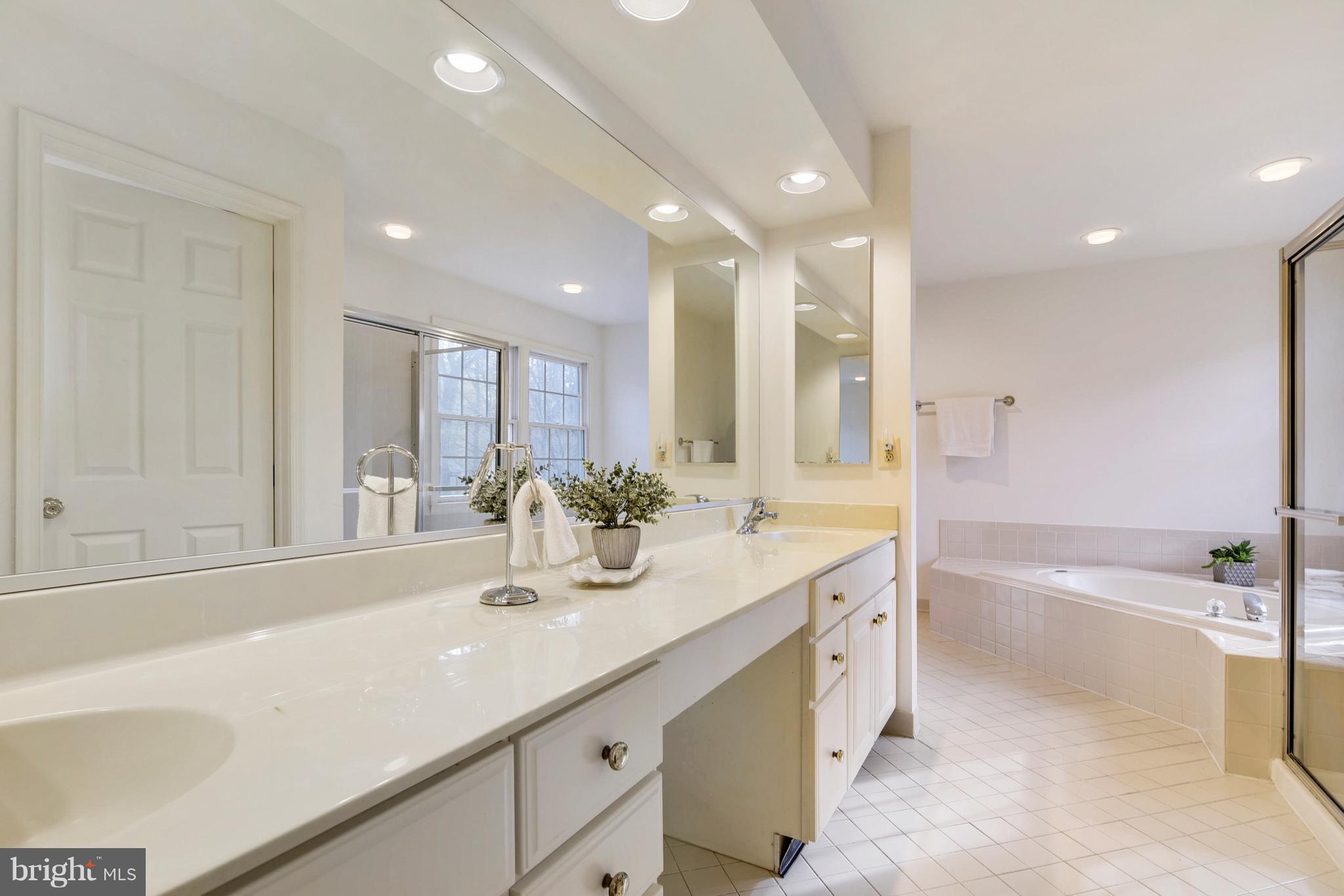 BARRINGTON - Residential