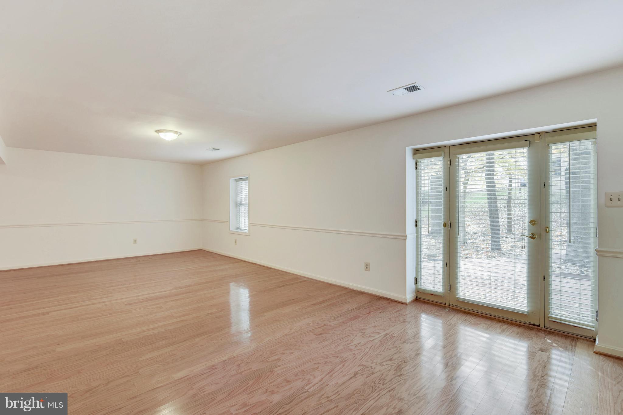 BARRINGTON - Residential