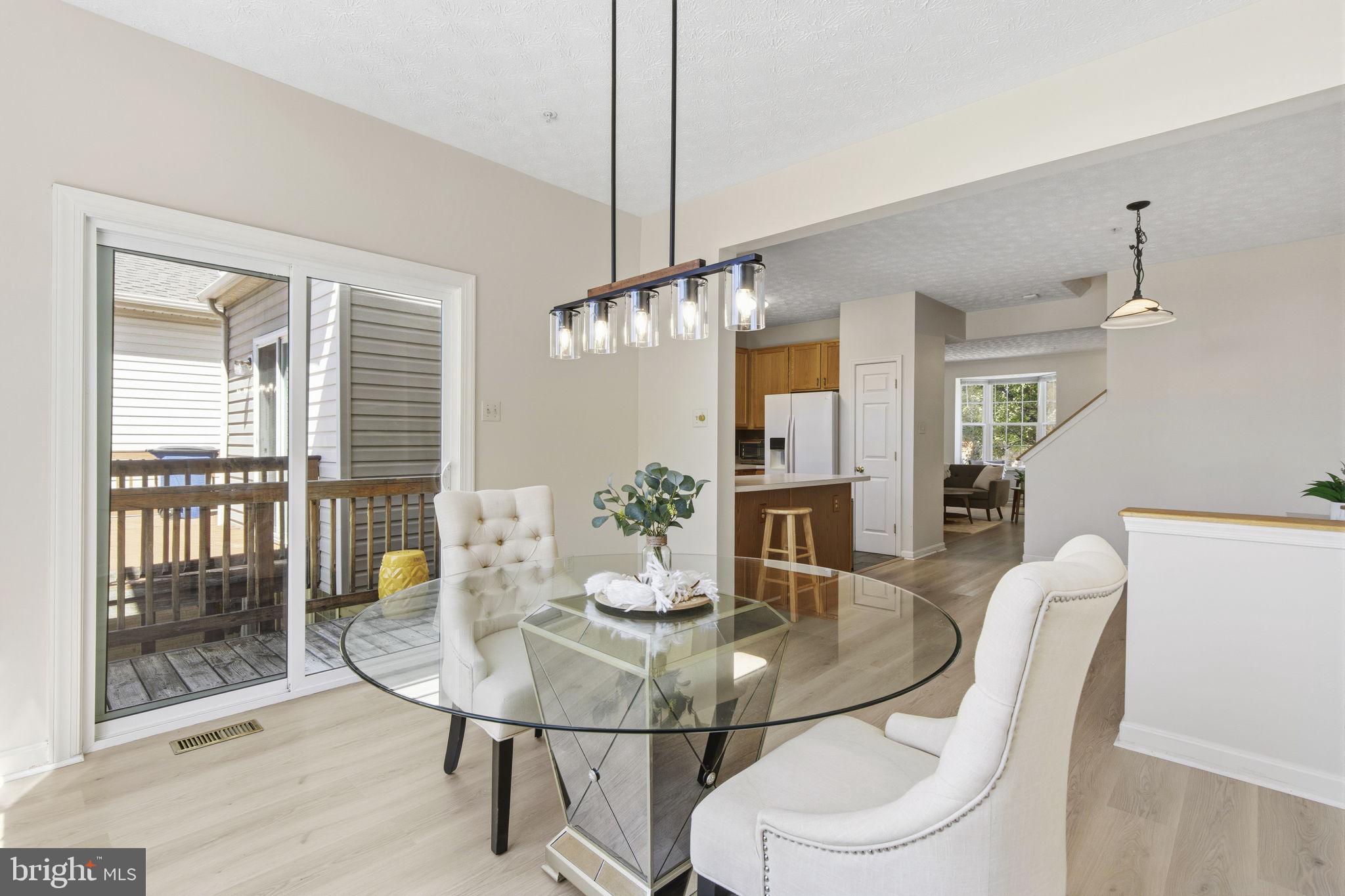 756 HICKORY LIMB CIRCLE