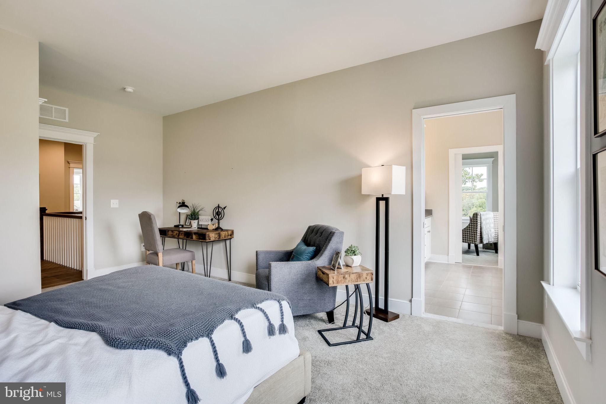 BRADDOCK ROAD - Residential