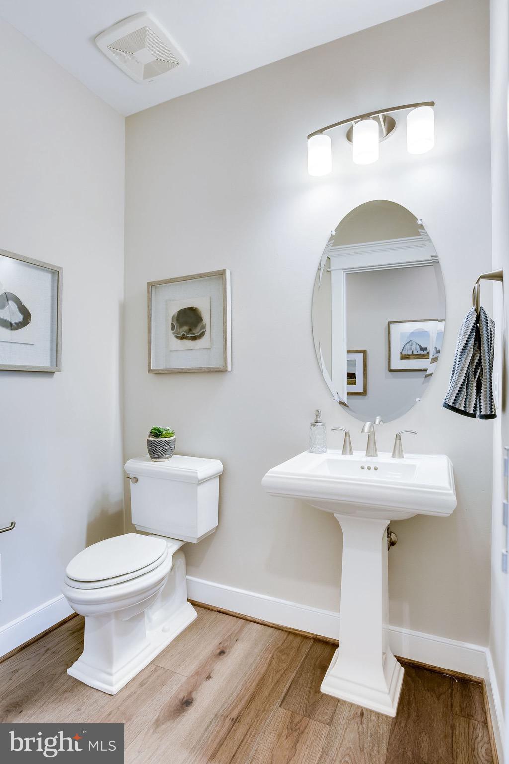 BRADDOCK ROAD - Residential